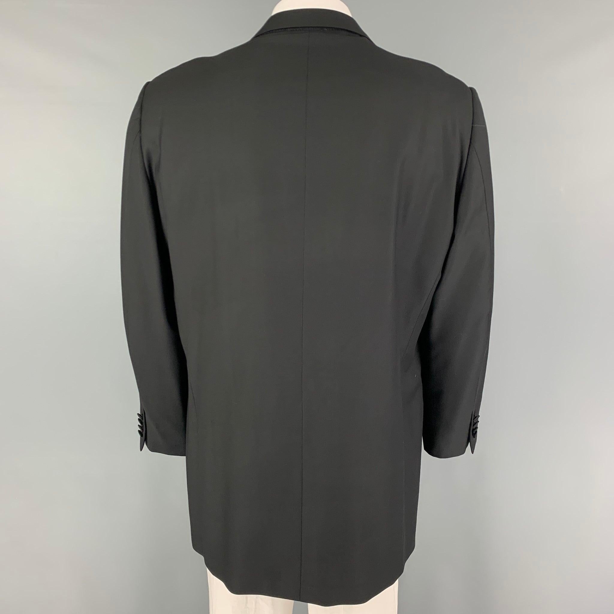 ERMENEGILDO ZEGNA Size 48 Short Black Wool Tuxedo Sport Coat In Good Condition For Sale In San Francisco, CA