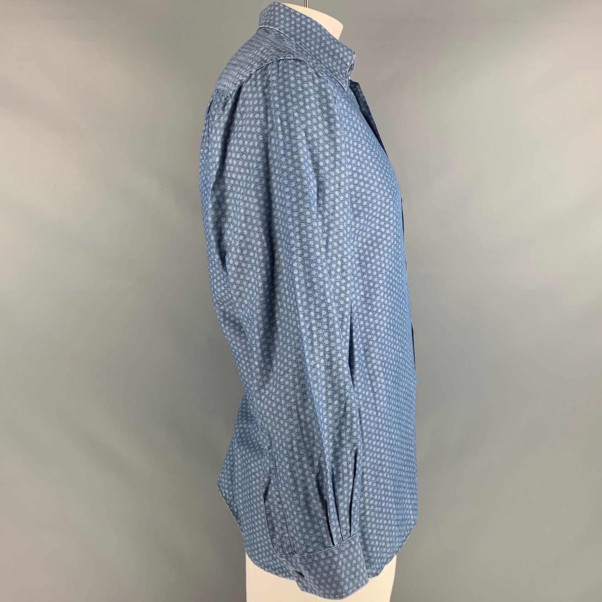 ERMENEGILDO ZEGNA Size L Blue Cotton Linen Long Sleeve Shirt In Good Condition For Sale In San Francisco, CA