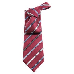 Corbata a rayas de Ermenegildo Zegna, de seda burdeos