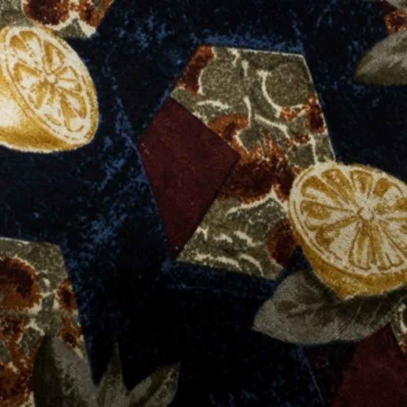 Ermenegildo Zegna cravate vintage en soie bleu marine imprimé citron Bon état - En vente à Dubai, Al Qouz 2