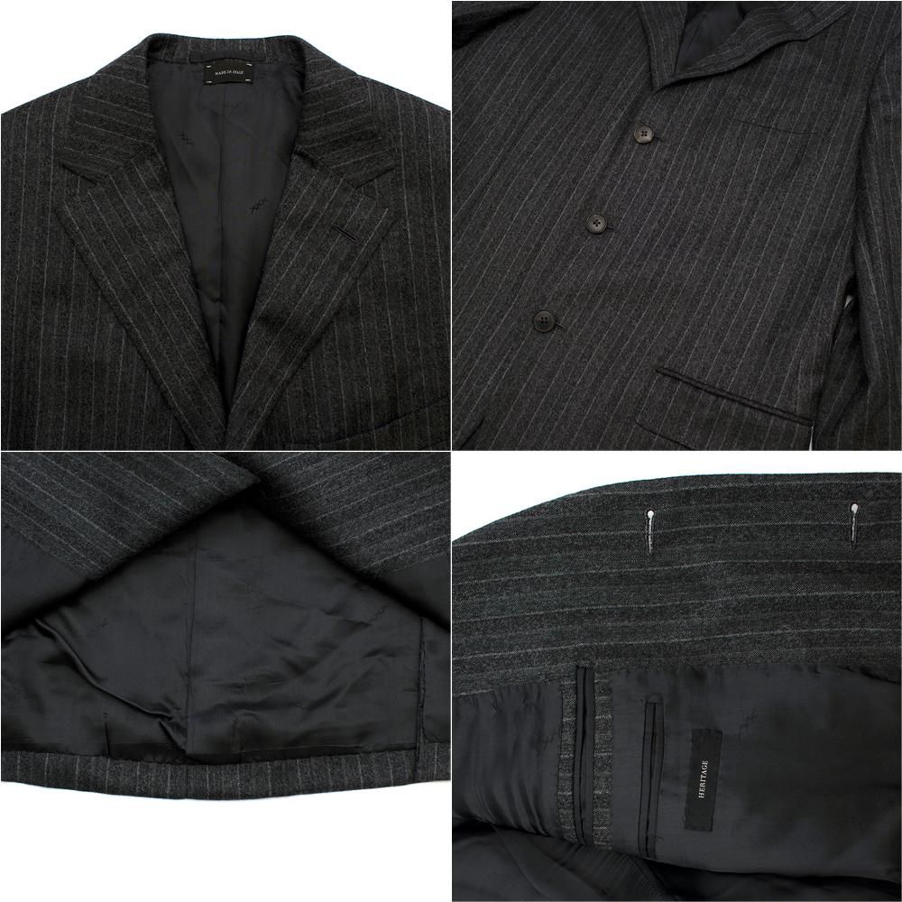 Ermenegildo Zegna Wool Grey Striped Single Breasted Suit - Size L For Sale 1