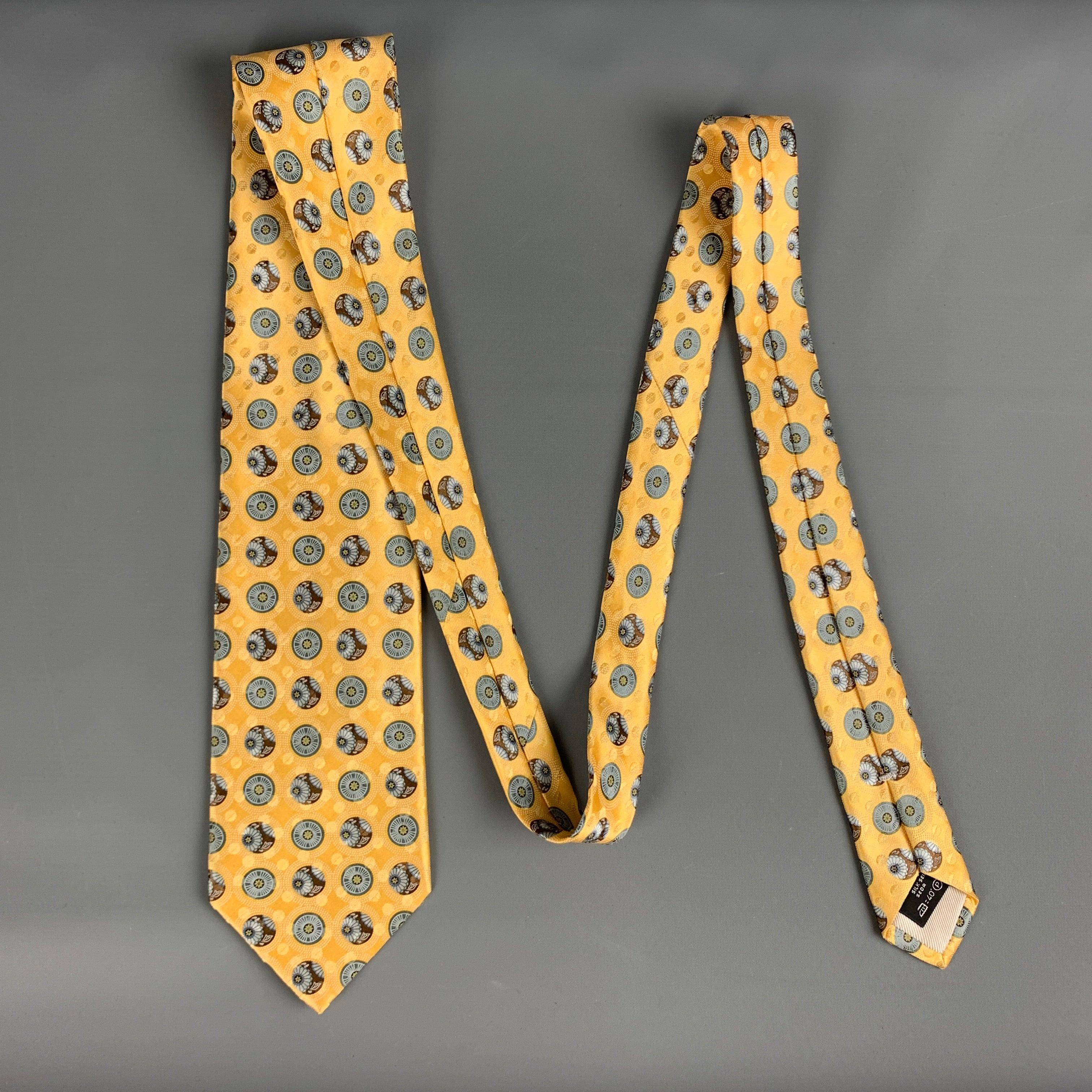 ERMENEGILDO ZEGNA Yellow Blue Circles Silk Tie In Good Condition For Sale In San Francisco, CA
