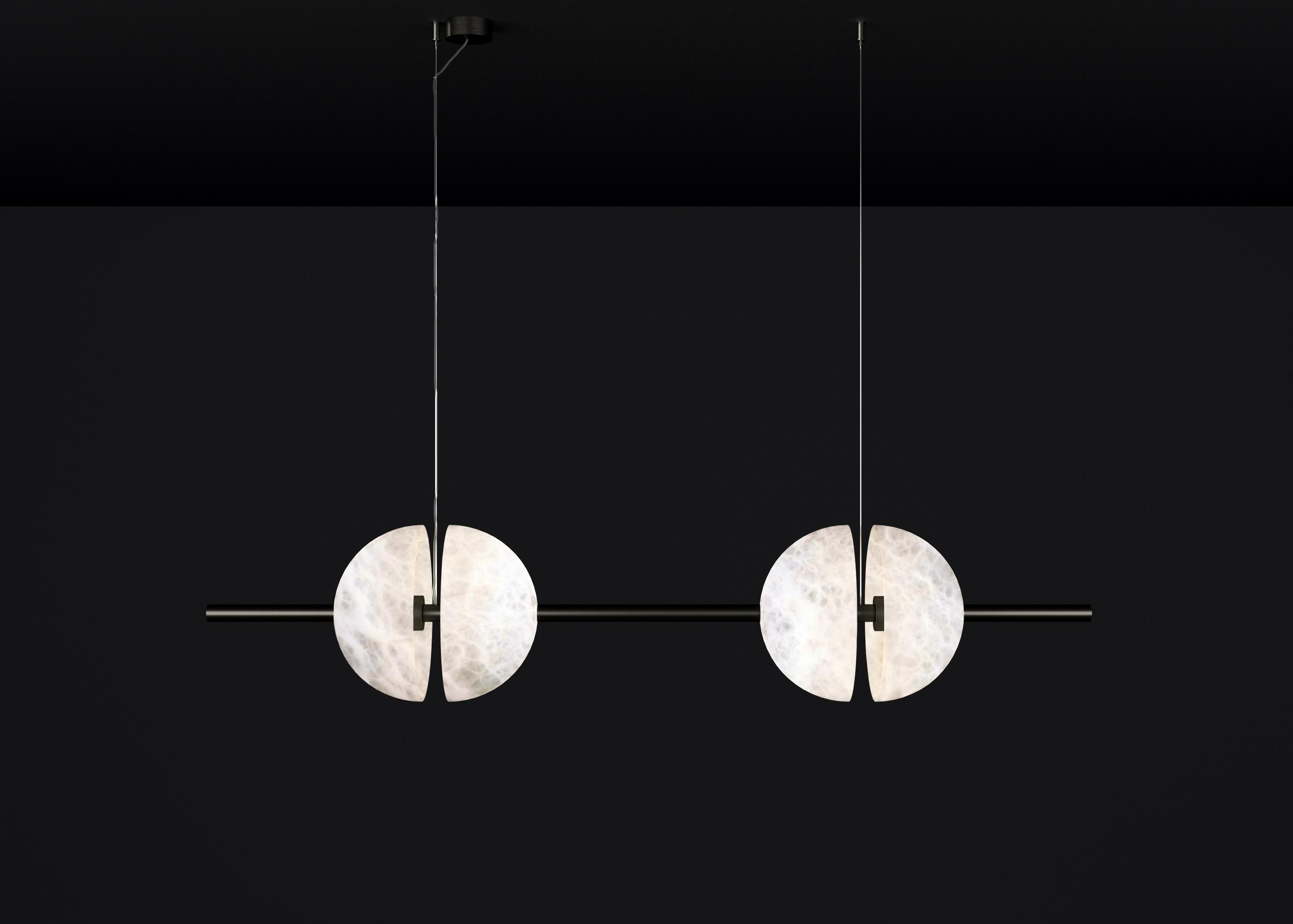 Ermes Brushed Black Metal And Alabaster Pendant Light 1 by Alabastro Italiano
Dimensions: D 30 x W 150 x H 300 cm.
Materials: White alabaster and brushed black metal.

Available in different finishes: Shiny Silver, Bronze, Brushed Brass, Ruggine of