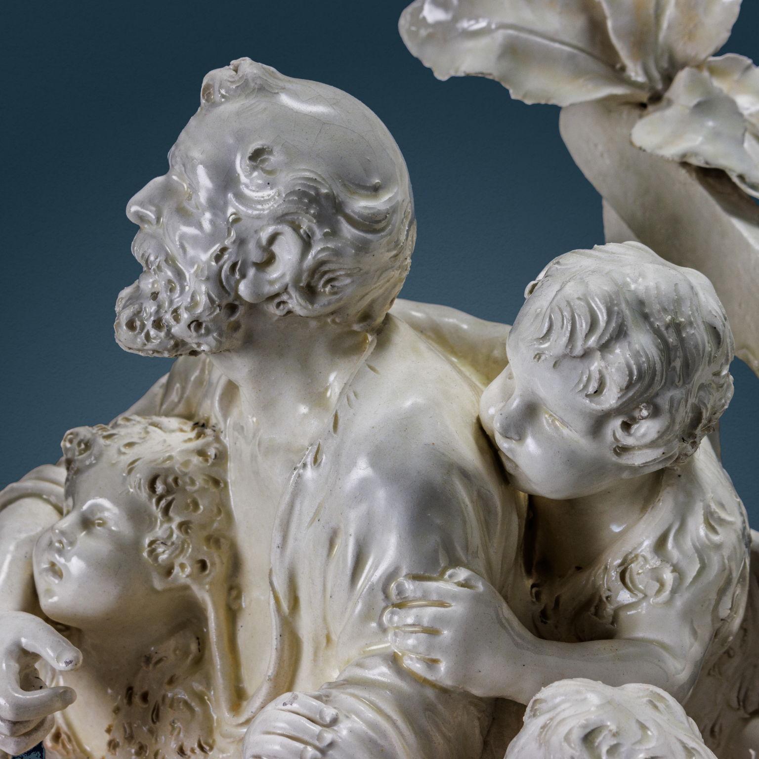Erminia among the shepherds. Naples, Capodimonte Manufacture 19th century In Excellent Condition For Sale In Milano, IT