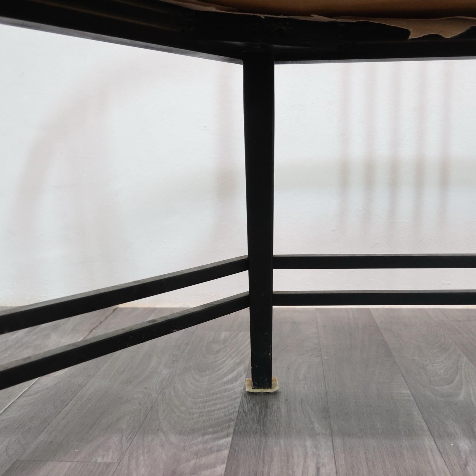 Ernest Archibald Taylor divanetto post moderno anni 80 in vendita 6