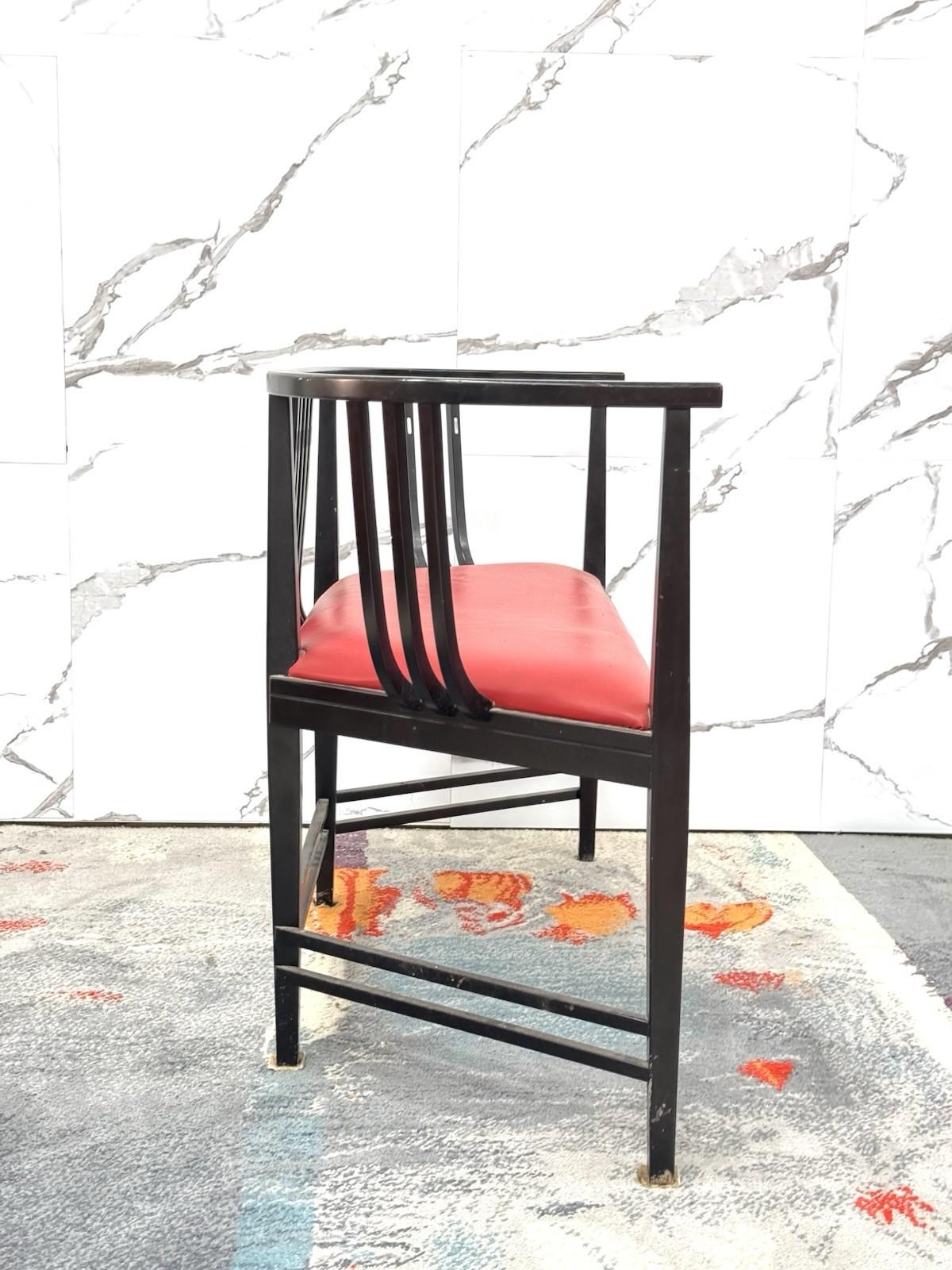 Late 20th Century Ernest Archibald Taylor divanetto post moderno anni 80 en vente