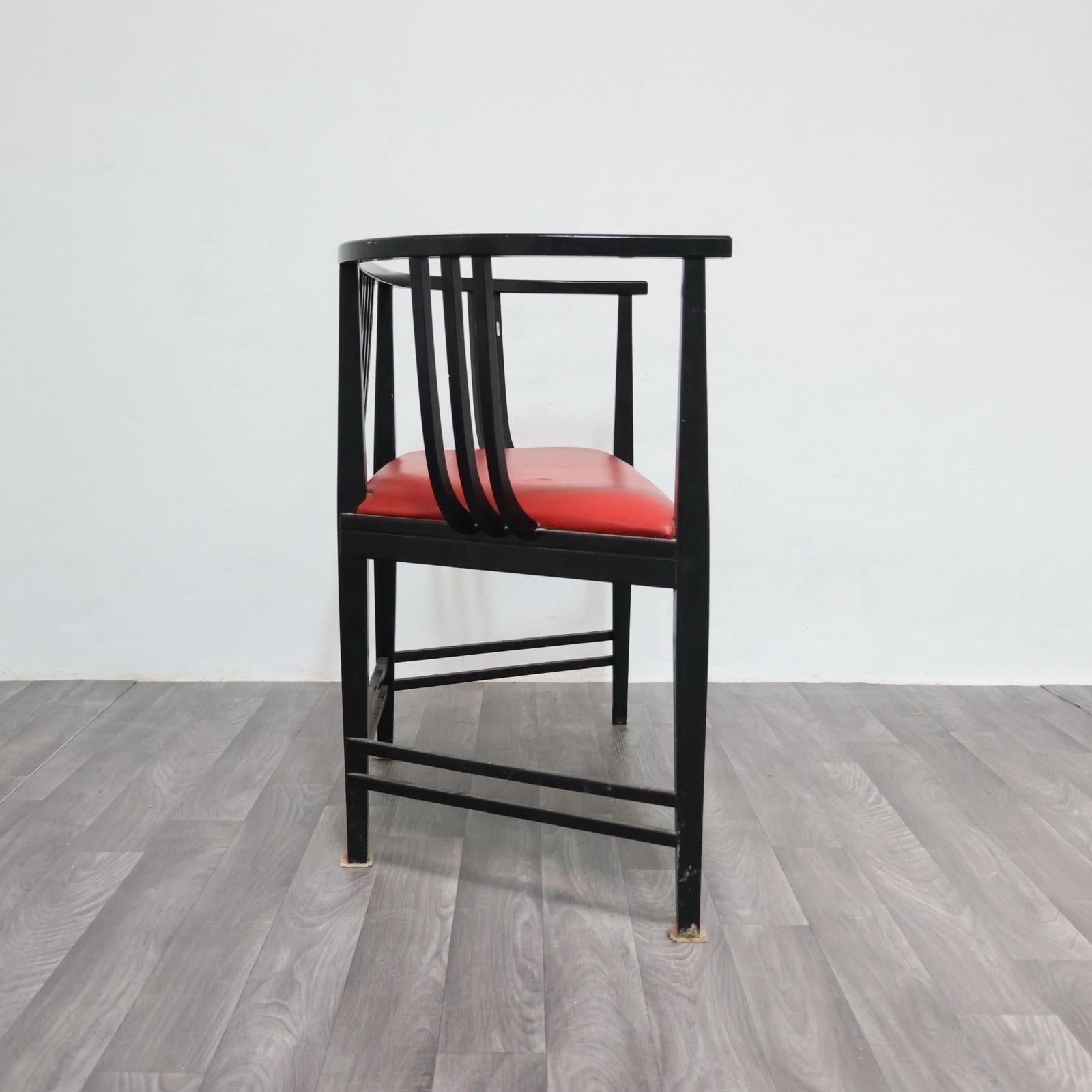 Late 20th Century Ernest Archibald Taylor divanetto post moderno anni 80 in vendita