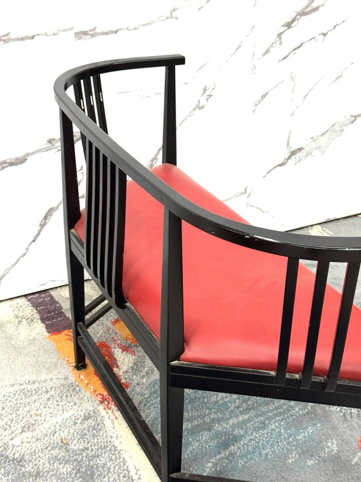 Nacre Ernest Archibald Taylor divanetto post moderno anni 80 en vente