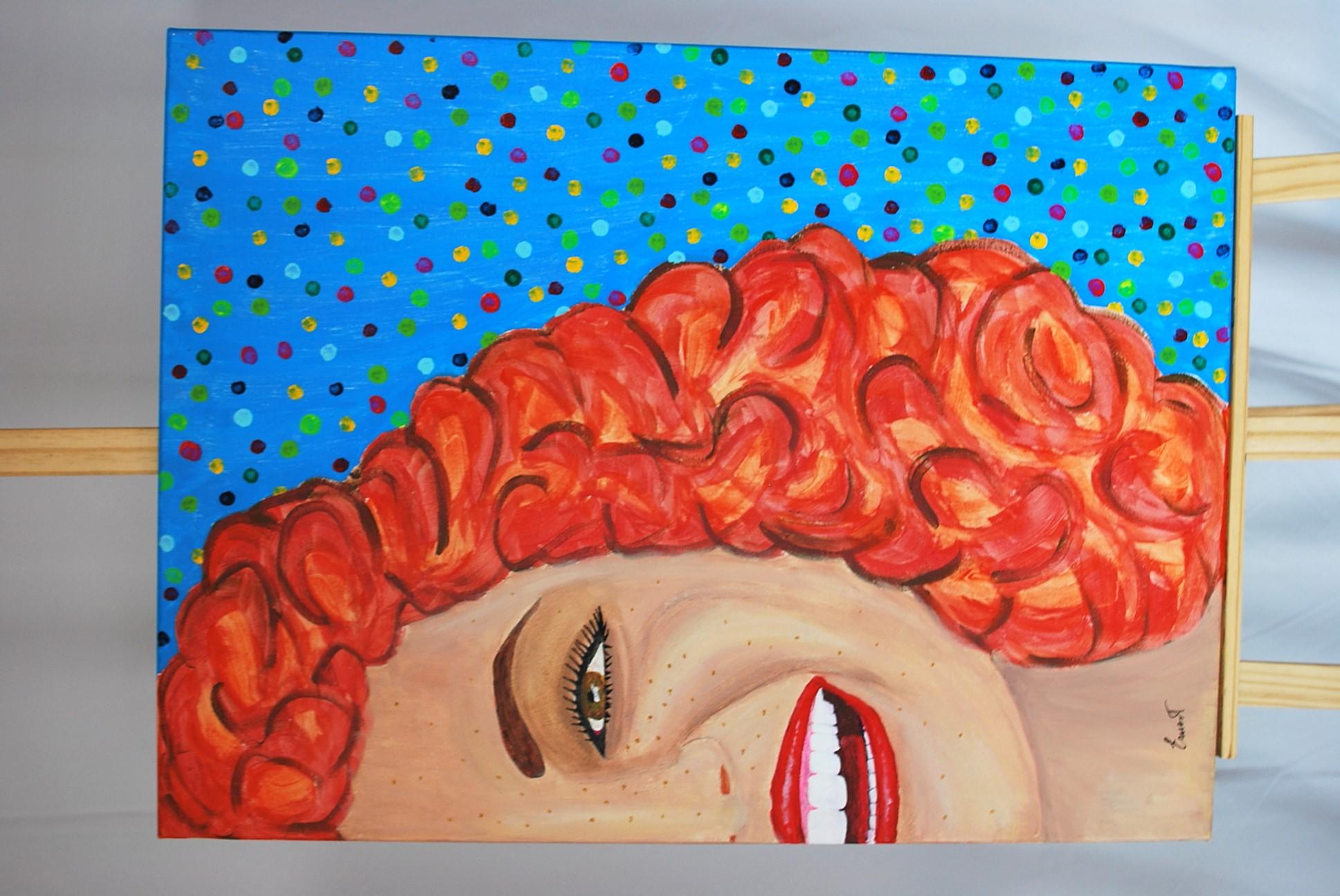 Donna sorridente in vendita 1