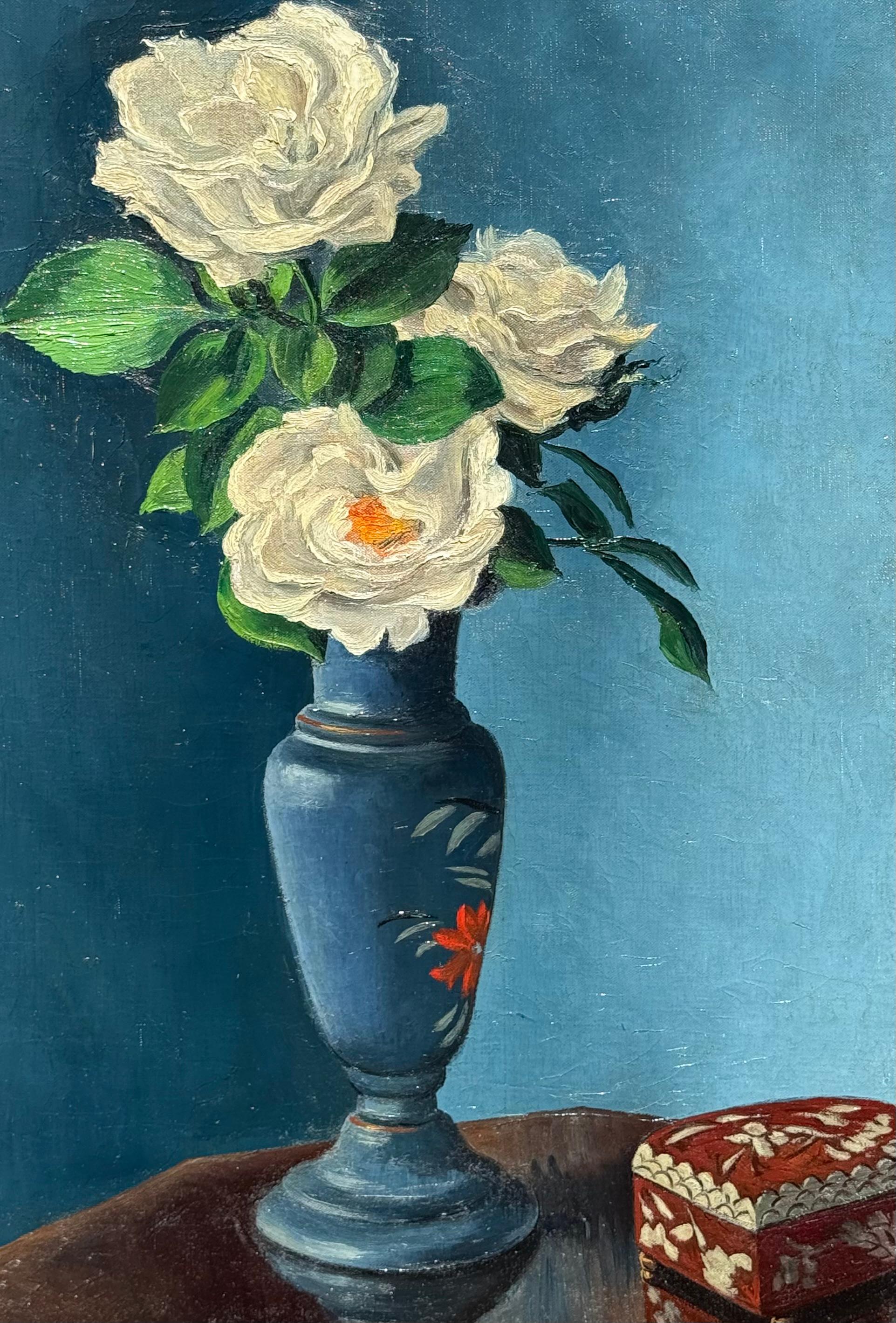 “White Roses in Blue Vase” - Gray Still-Life Painting by Ernest Fiene