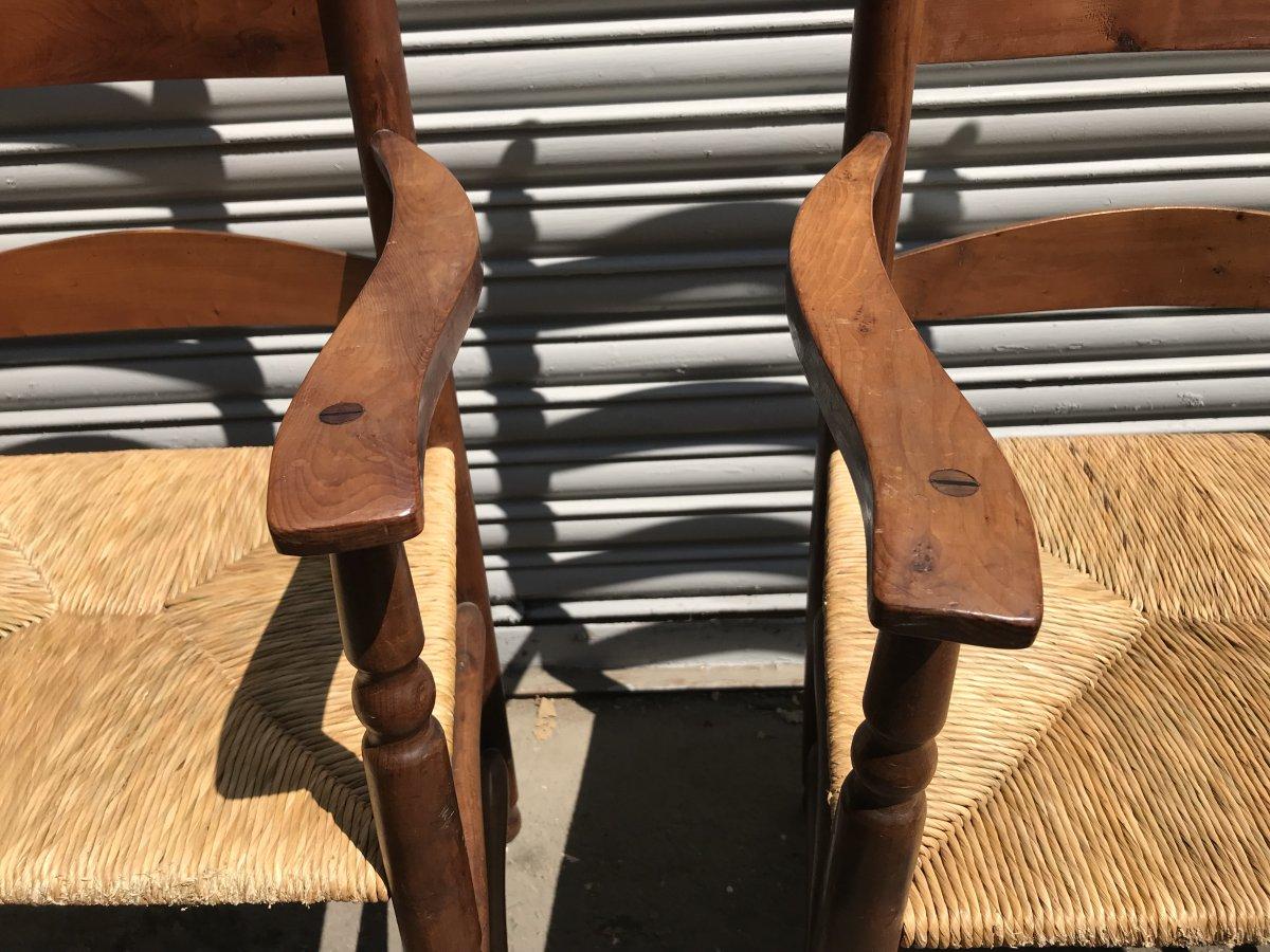 Oak Ernest Gimson, a Pair of Yew Wood Ladder Back and Bobbin Turned Armchairs For Sale