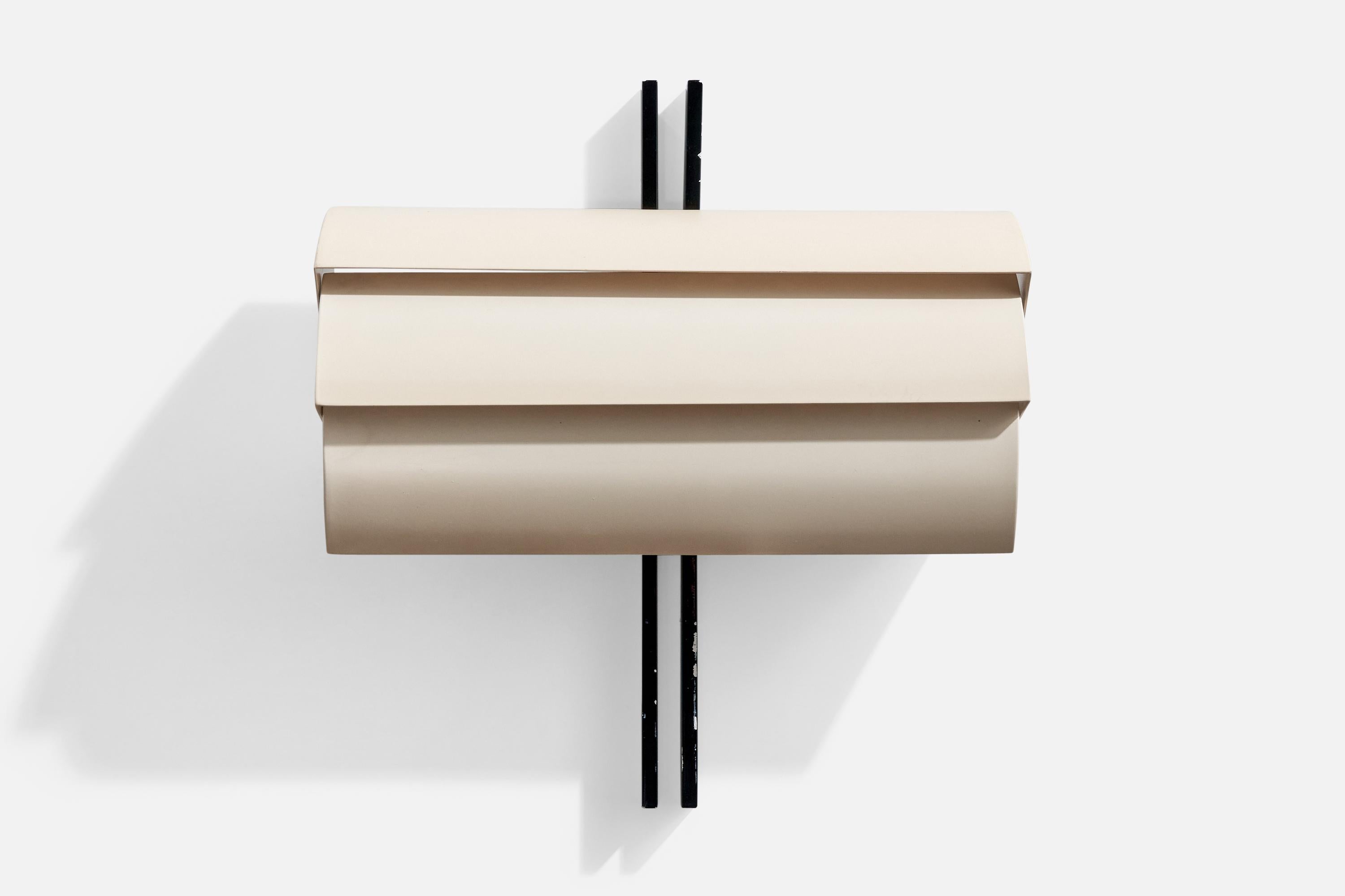 Ernest Gismondi, Wall Lights, Metall, Italien, 1980er (Ende des 20. Jahrhunderts) im Angebot