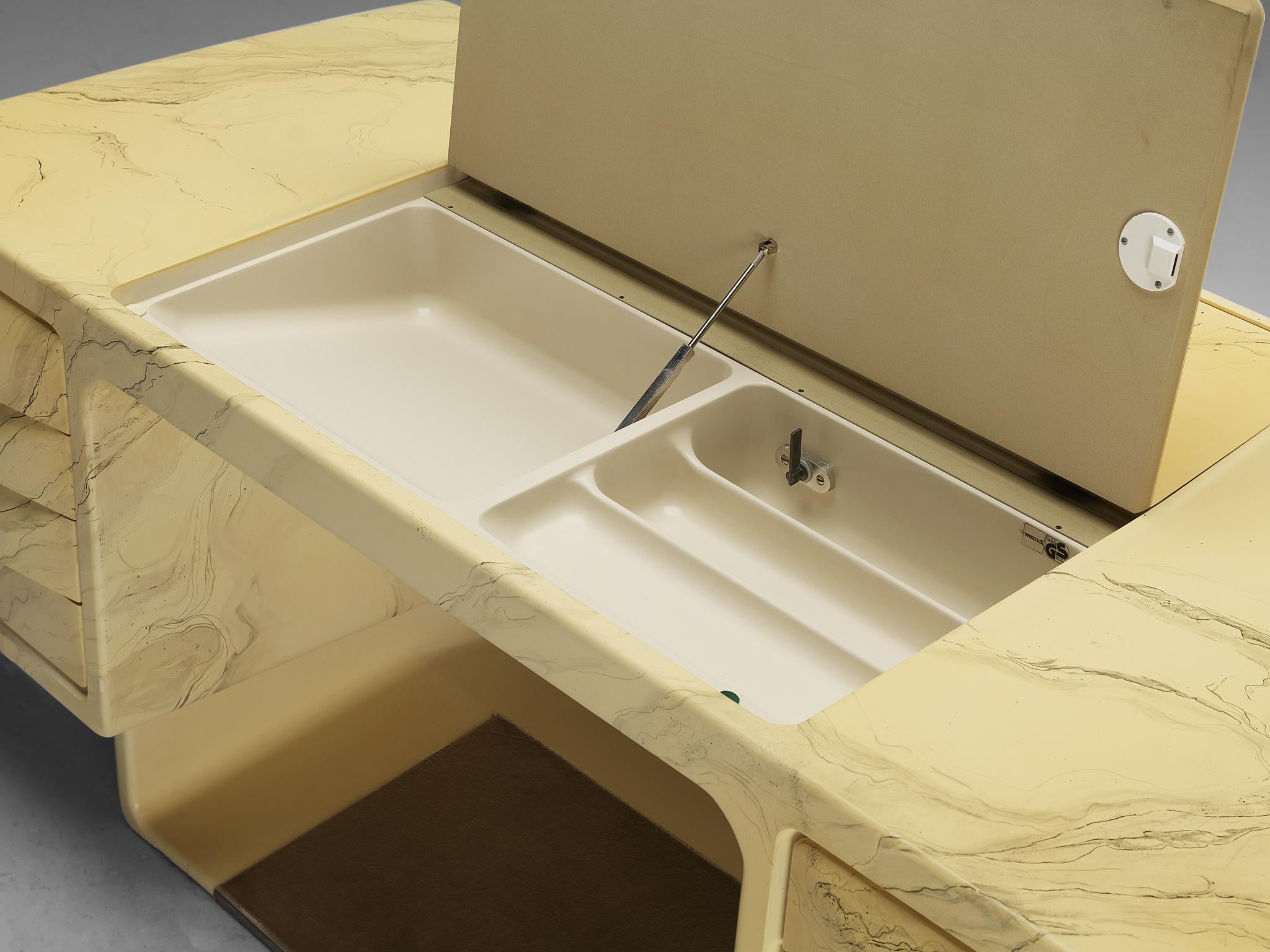 Ernest Igl für Wilhelm Werndl Schreibtisch aus Fiberglas in Marmoroptik im Angebot 5