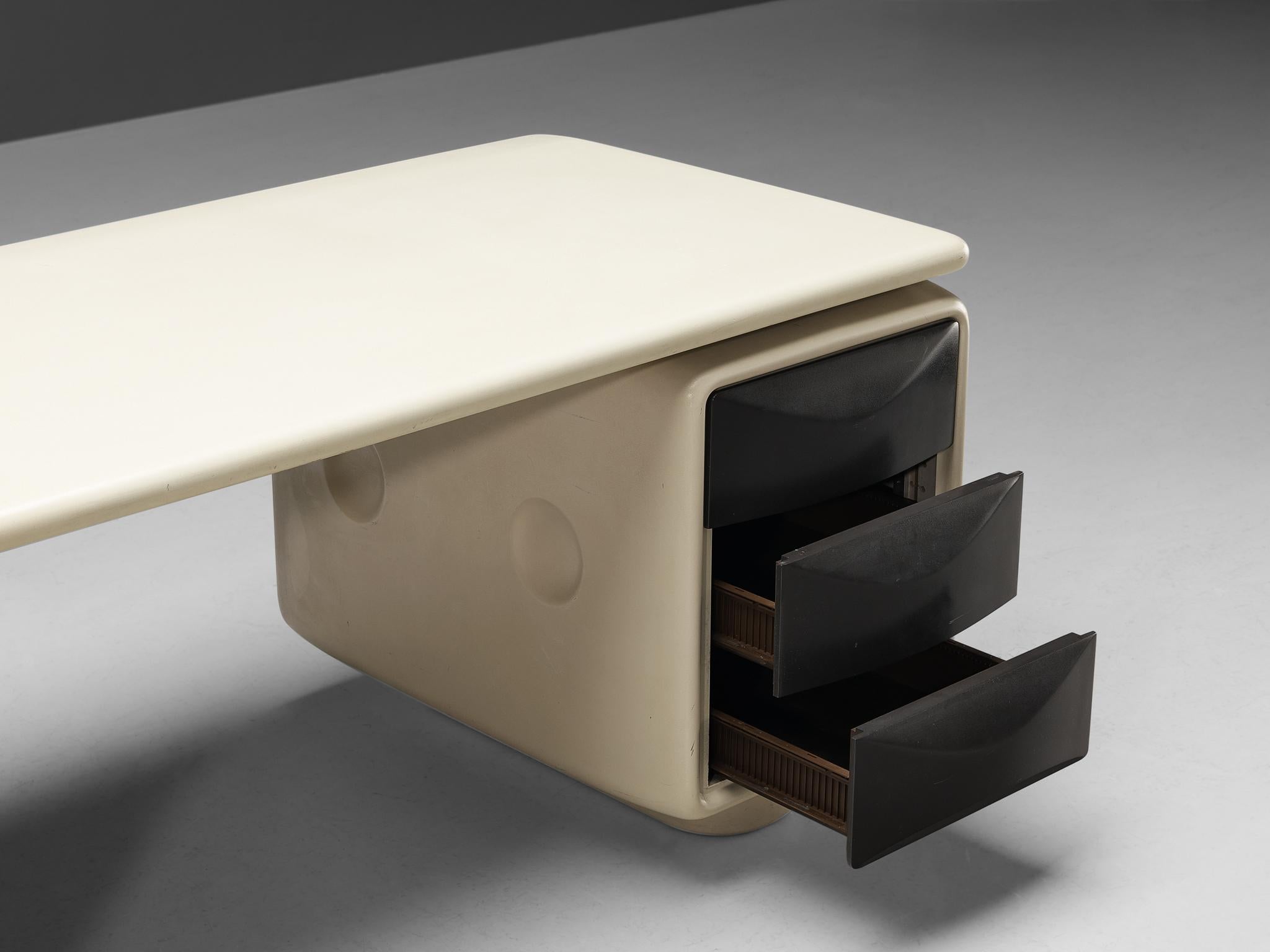 Post-Modern Ernest 'Igl' Hofmann for Wilhelm Werndl Rare Corner Desk in Fiberglass