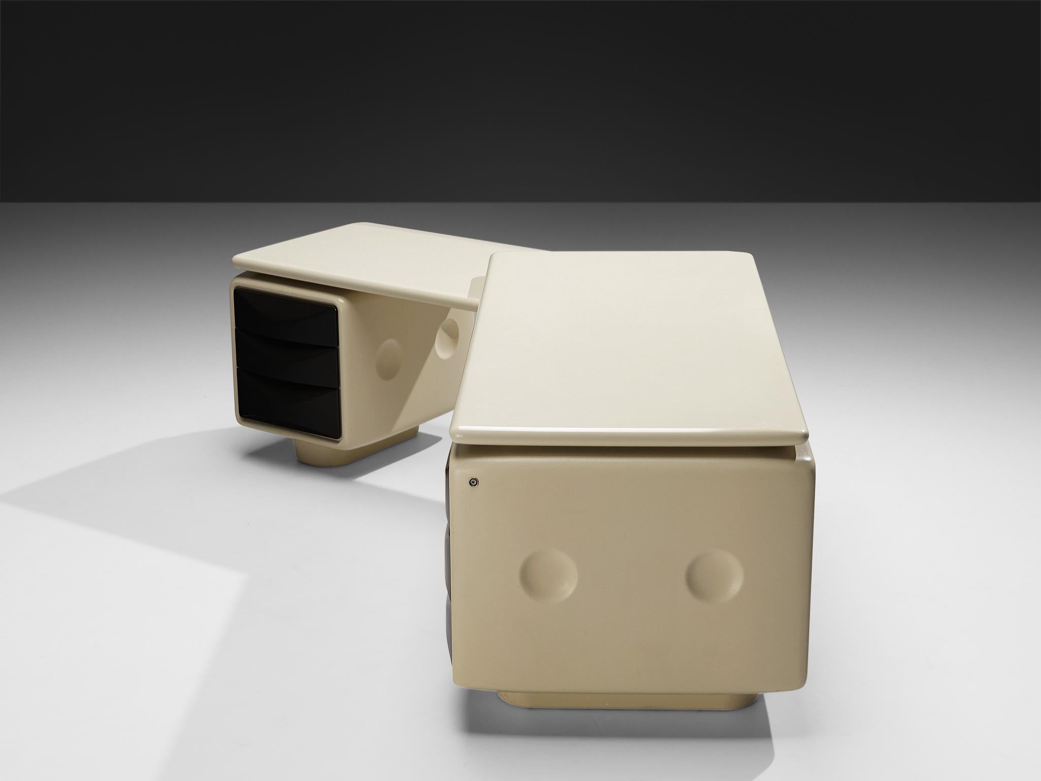 German Ernest 'Igl' Hofmann 'Jet' Corner Desk in Polyurethane For Sale