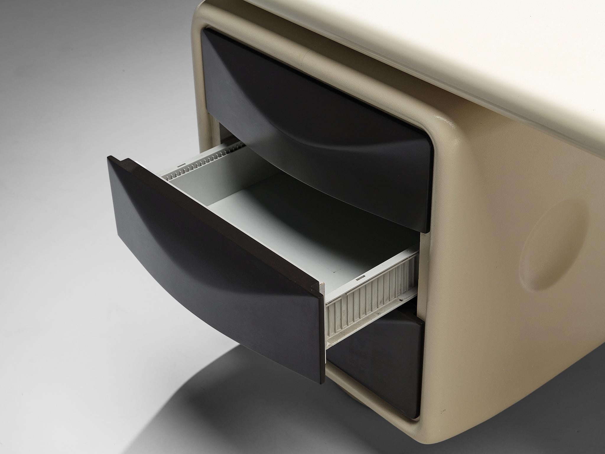 Ernest 'Igl' Hofmann 'Jet' Corner Desk in Polyurethane In Good Condition For Sale In Waalwijk, NL