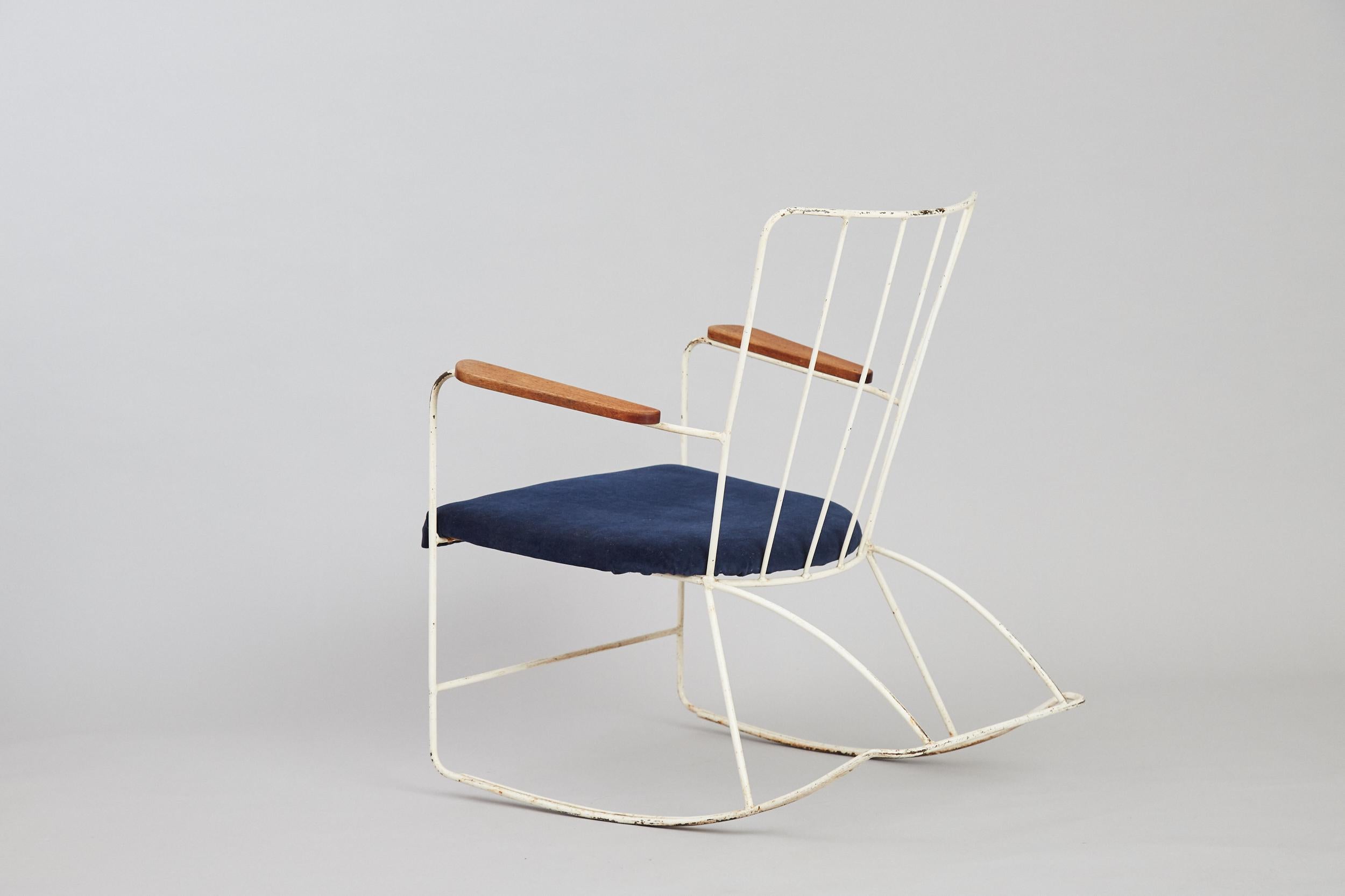 Ernest Race Rocking Chair, 1940s, England For Sale 4