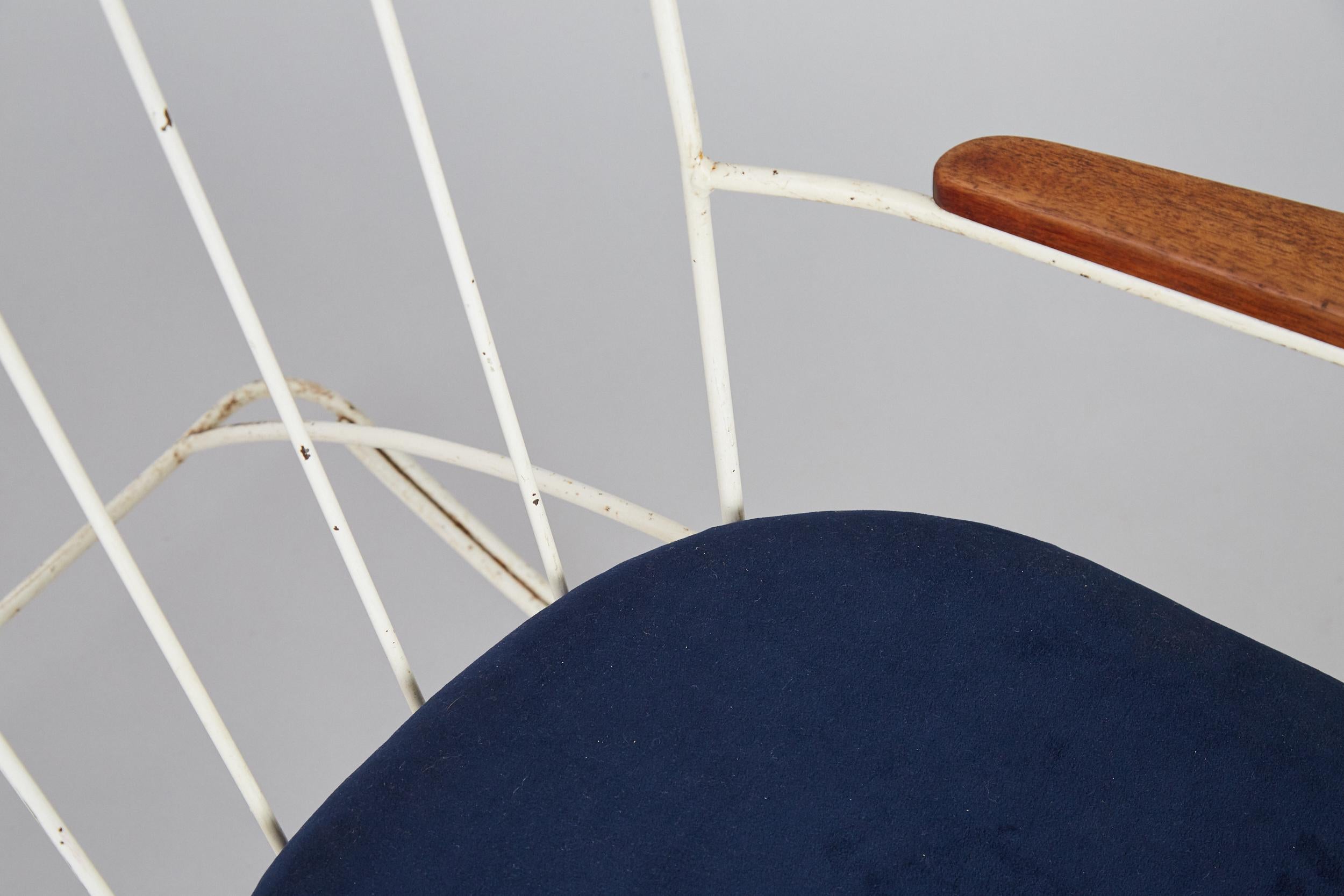 Mid-20th Century Ernest Race Rocking Chair, 1940s, England For Sale
