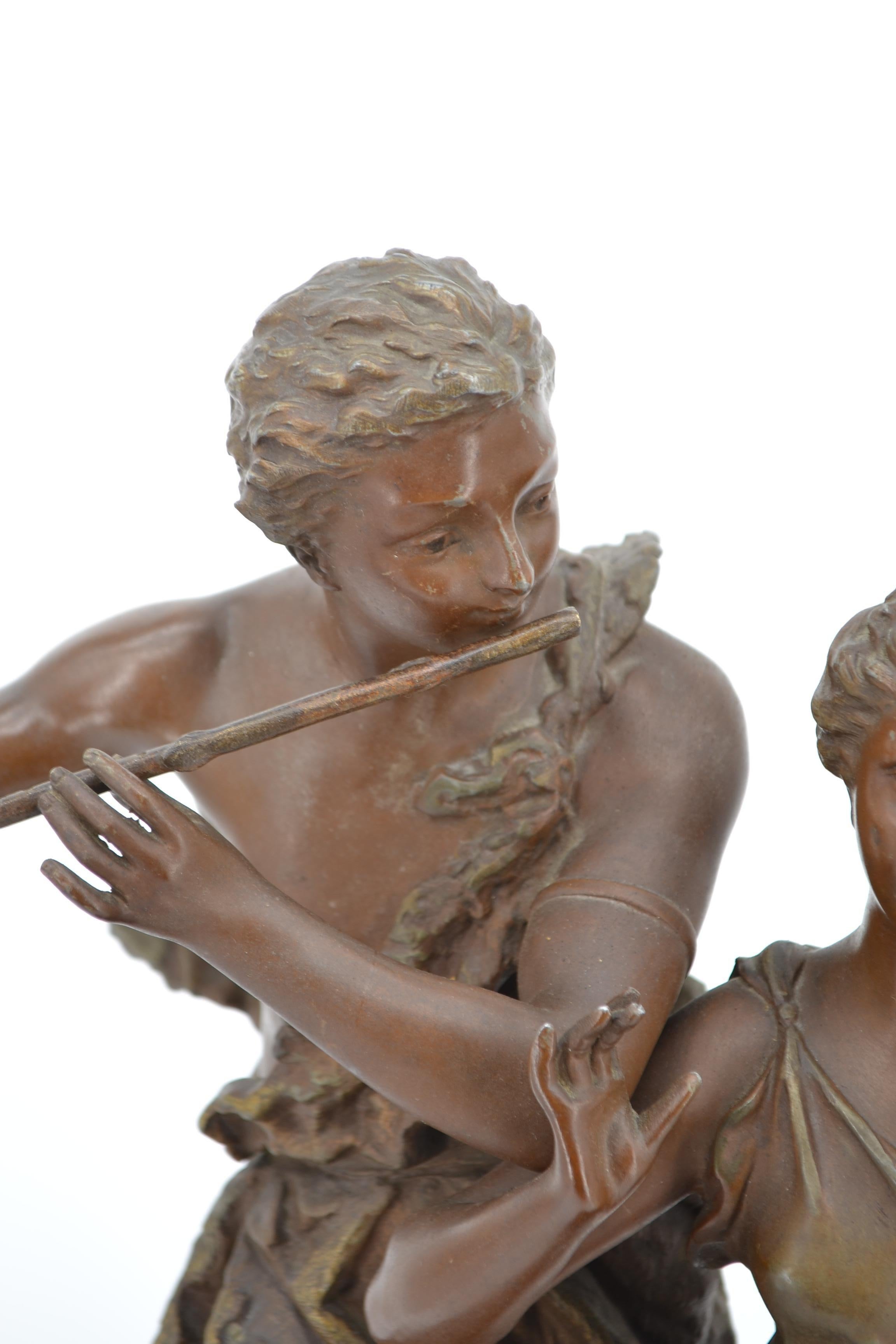 Ernest Rancoulet - Skulpturengruppe eines Mannes und einer Frau L' Age d'or 1870 - 1915 (Art nouveau) im Angebot
