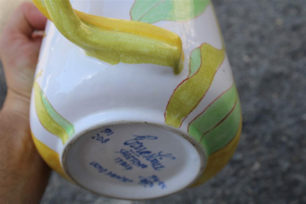 Italienischer Ernestine-Keramikkrug aus Majolika in Majolika, 1960 mit Zitronen (Moderne der Mitte des Jahrhunderts) im Angebot