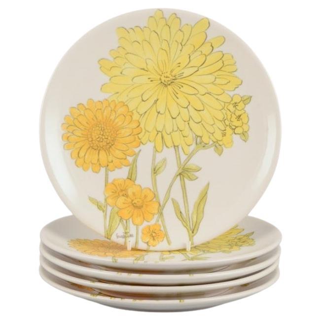 Ernestine Salerno, Italy. Five ceramic plates with flowers. For Sale