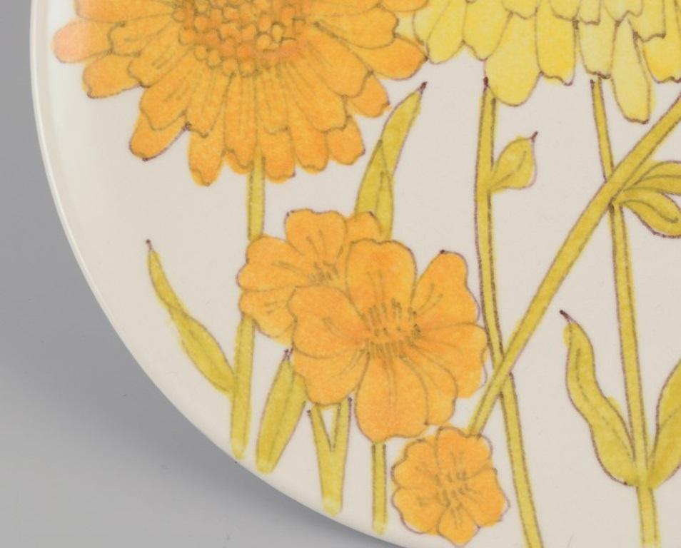 Glazed Ernestine Salerno, Italy. Set of five ceramic plates with sunflowers. For Sale