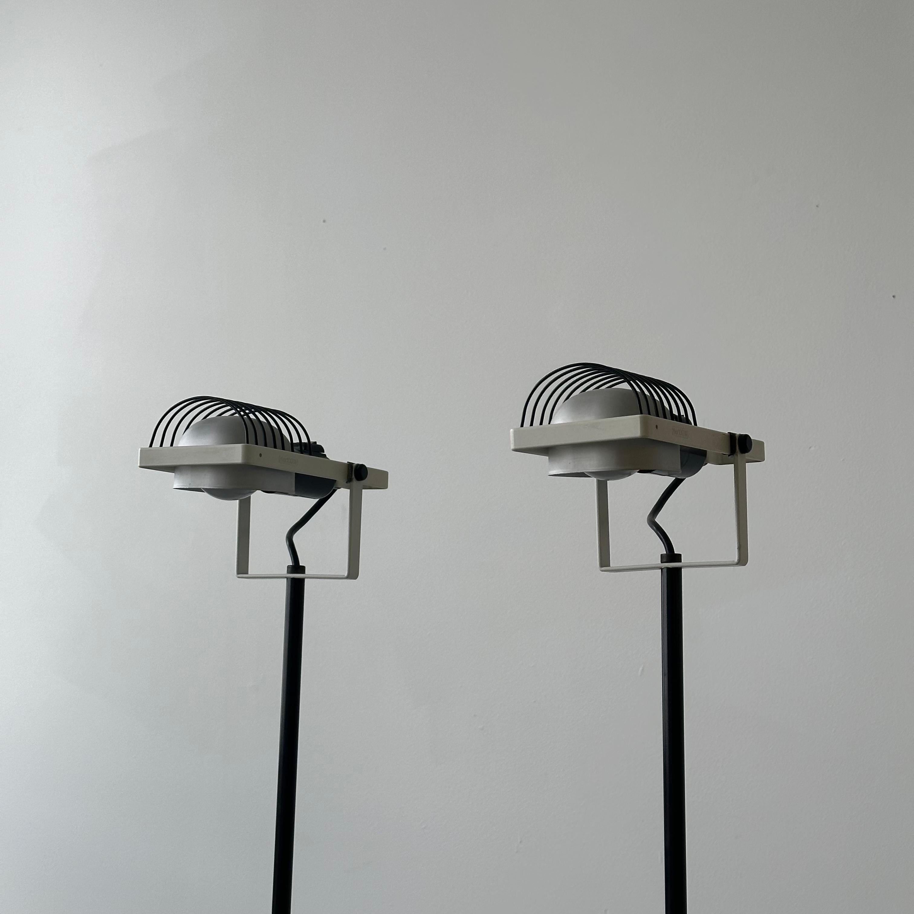 Ernesto Gismondi Floor Lamps for Artemide, a pair In Good Condition For Sale In Chicago, IL
