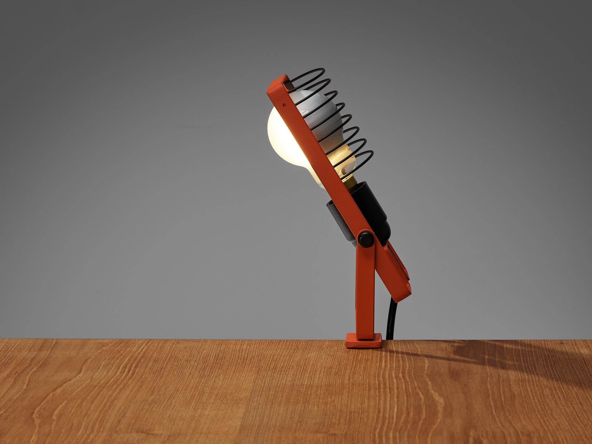 Post-Modern Ernesto Gismondi for Artemide First Edition 'Sintesi' Lamp in Red For Sale