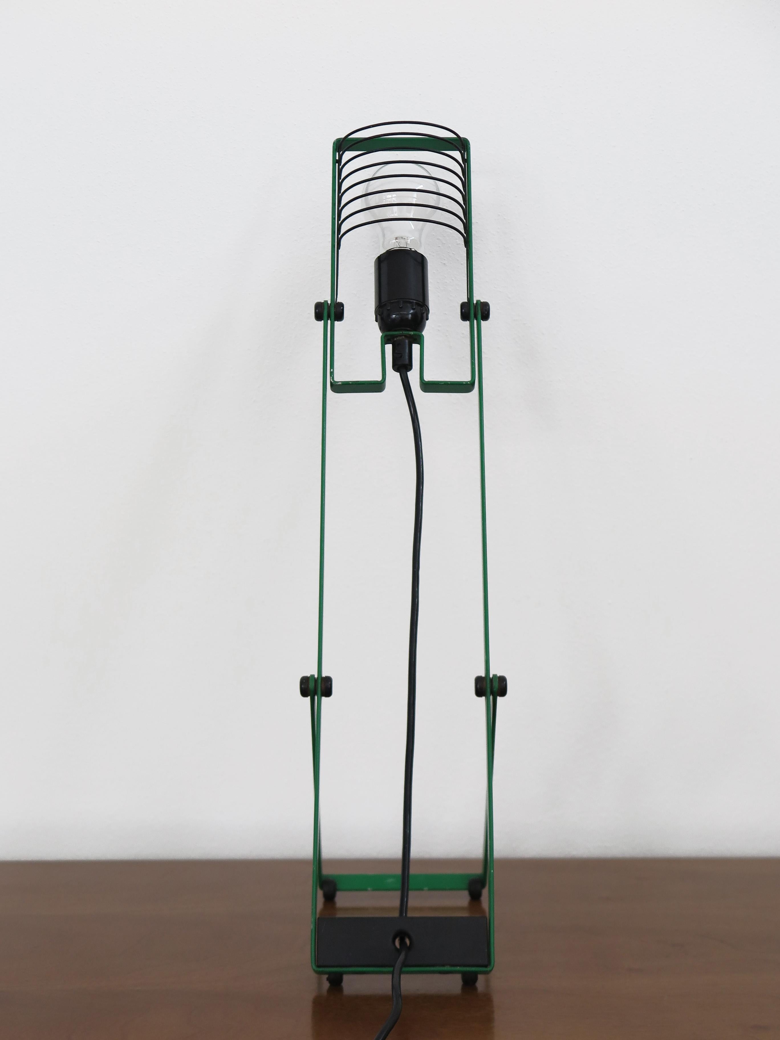 Ernesto Gismondi para Artemide Lámpara de Sobremesa Modelo 