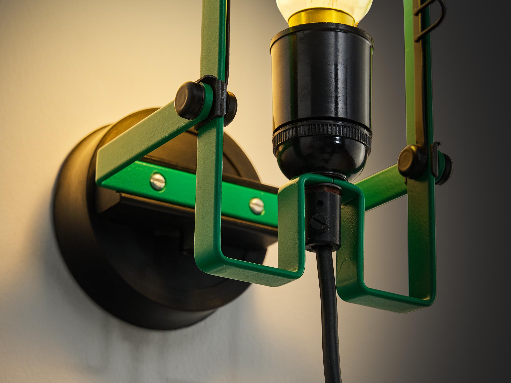 Aluminum Ernesto Gismondi for Artemide 'Sintesi Faretto' Wall Light in Green For Sale