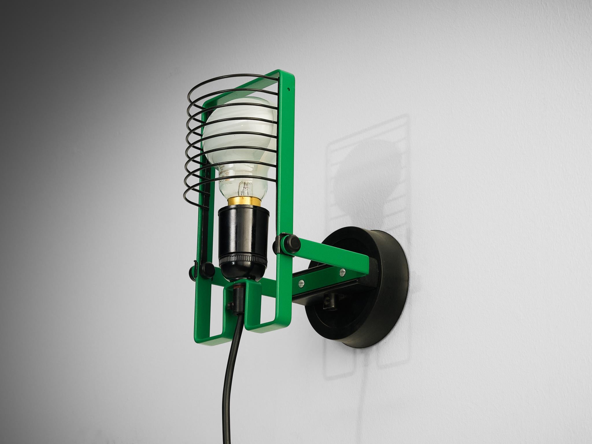 Ernesto Gismondi for Artemide 'Sintesi Faretto' Wall Light in Green For Sale 2