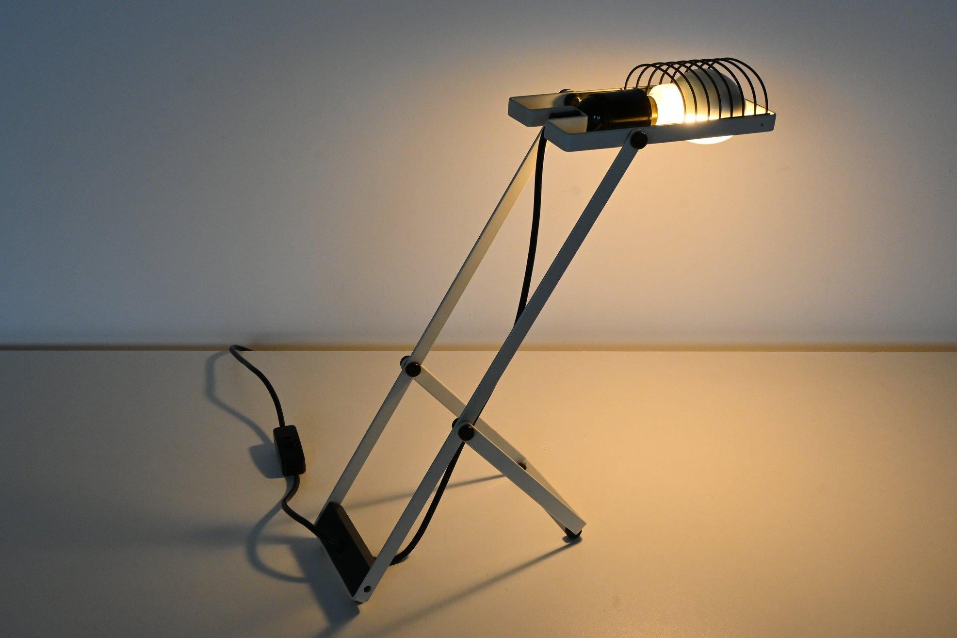 Ernesto Gismondi Sintesi Desk Lamp Artemide, Italy, 1976 4