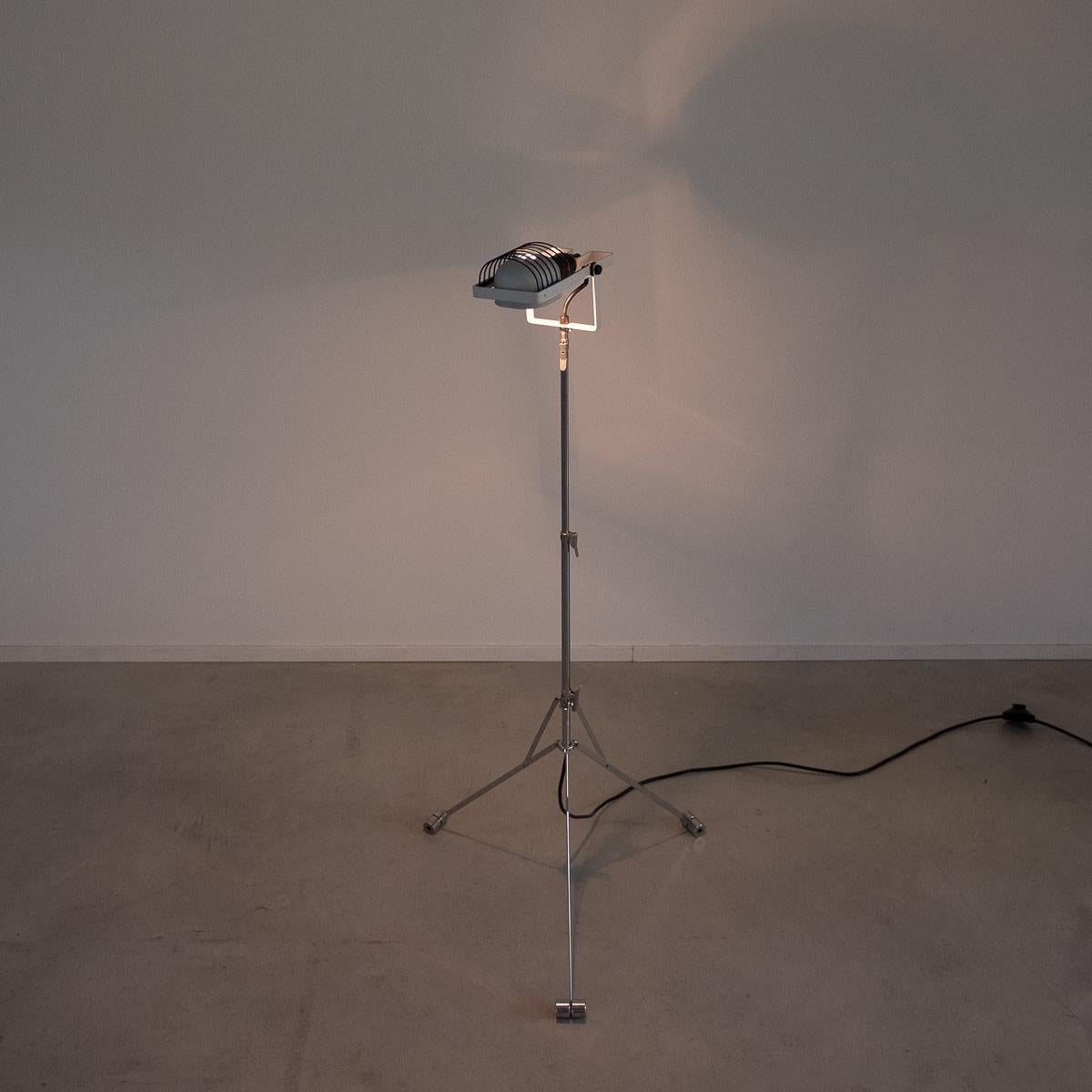 Ernesto Gismondi Tripod Sintesi Lamp 2