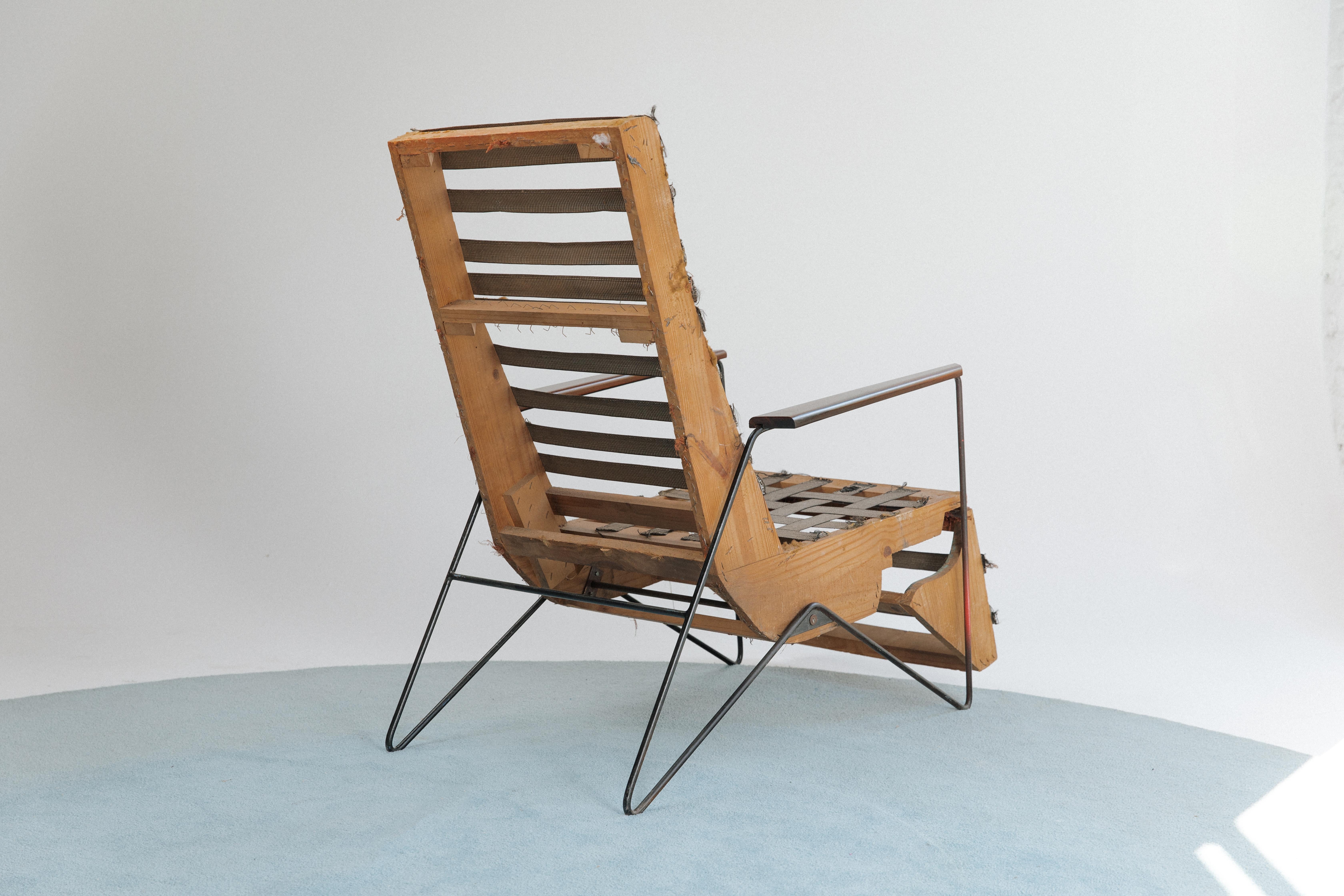 Mid-Century Modern Ernesto Hauner Mid-Century Chaise Longue, 1950s For Sale
