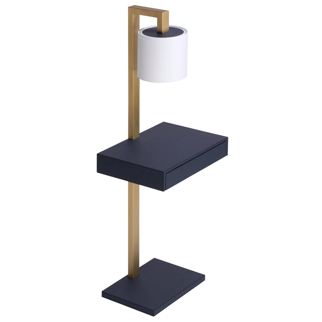 Ernesto-Beistelltisch mit Lampe im Zustand „Neu“ im Angebot in Milan, IT