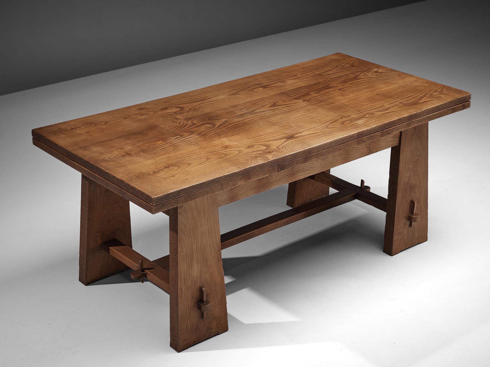 Ernesto Valabrega Extendable Dining Table in Oak 5