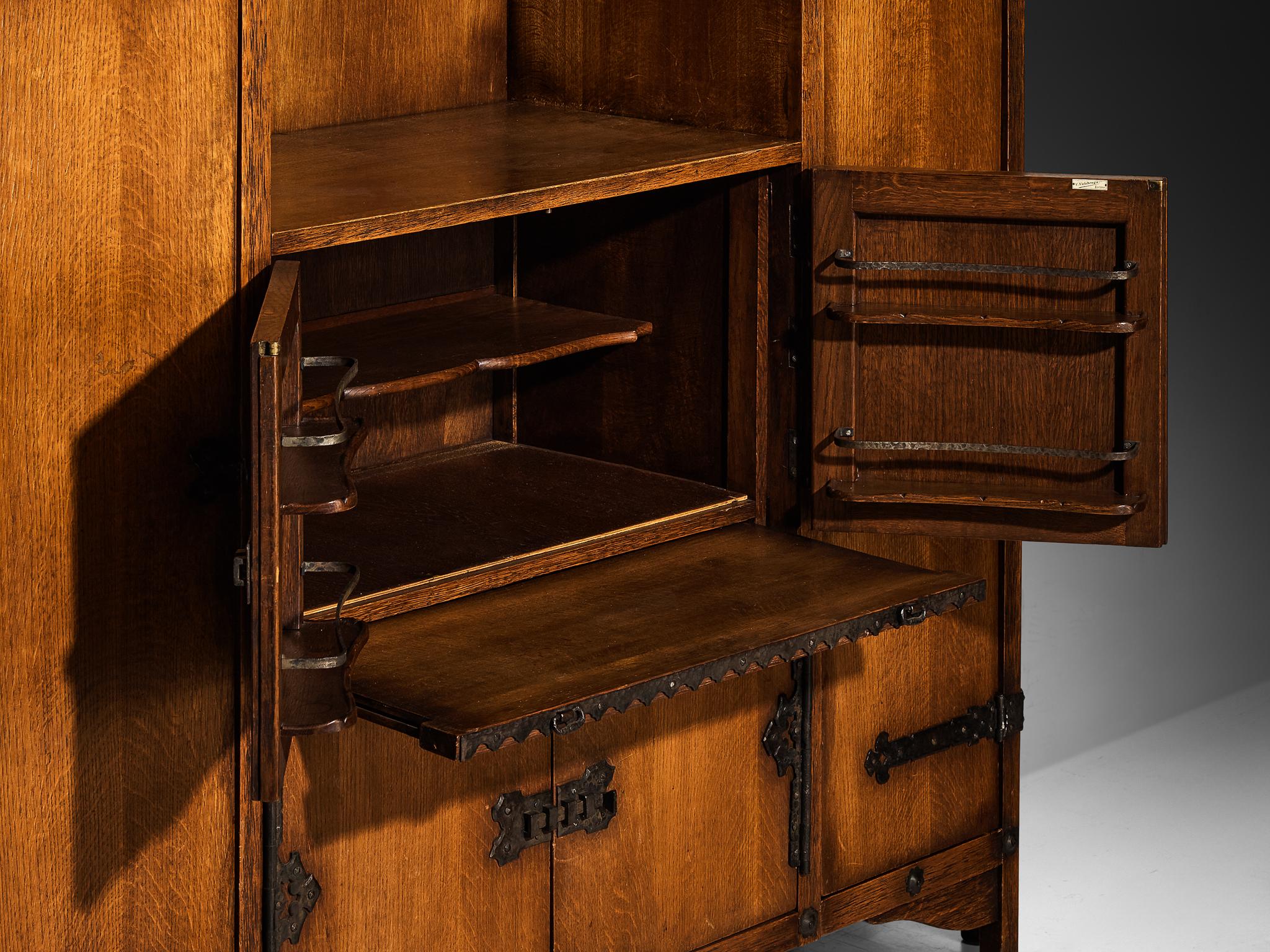 Ernesto Valabrega pour Vittorio Valabrega, grand meuble de rangement Art Déco en chêne en vente 4