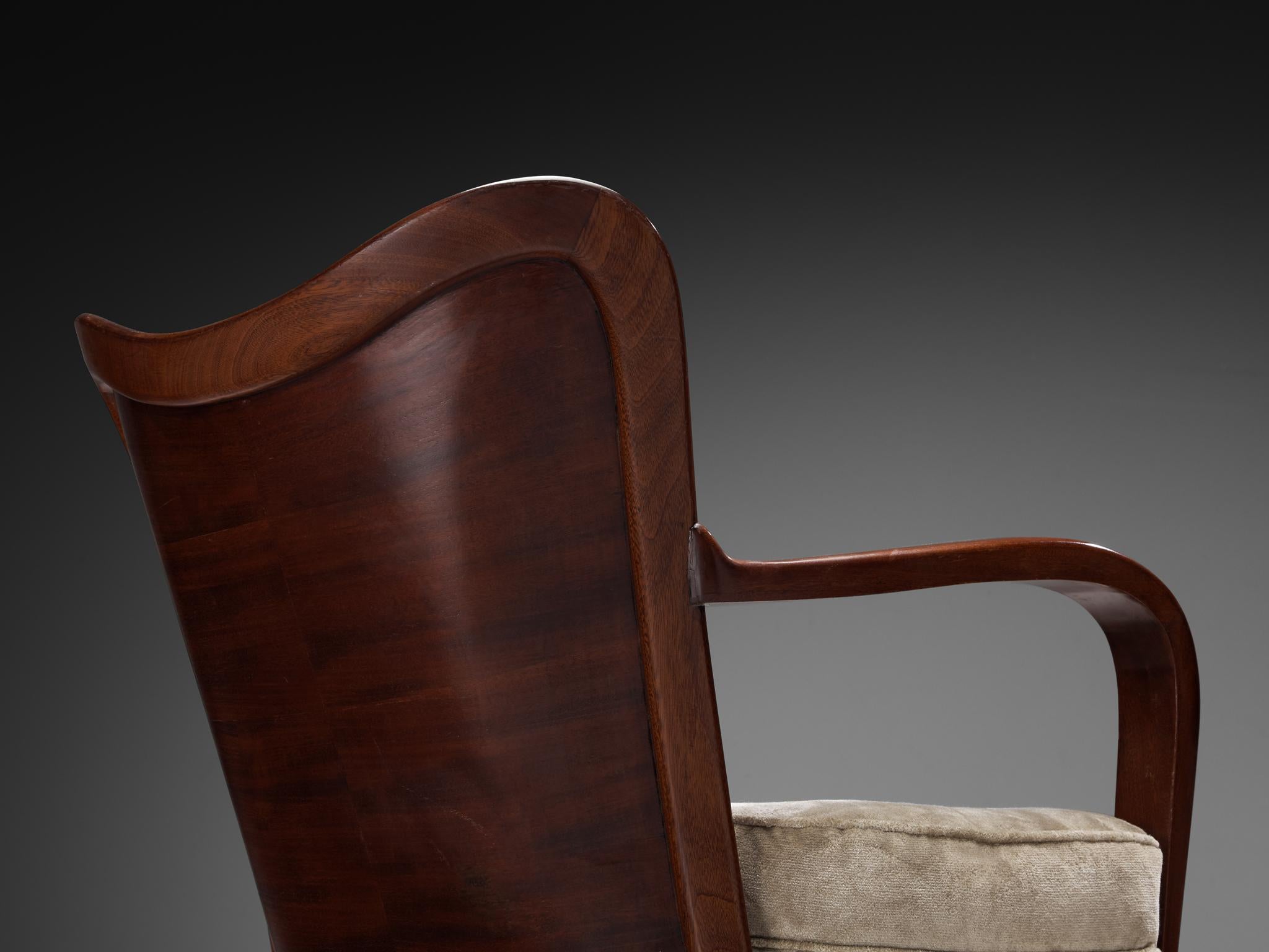 Ernesto Valabrega pour Vittorio Valabrega paire de chaises longues en acajou en vente 5