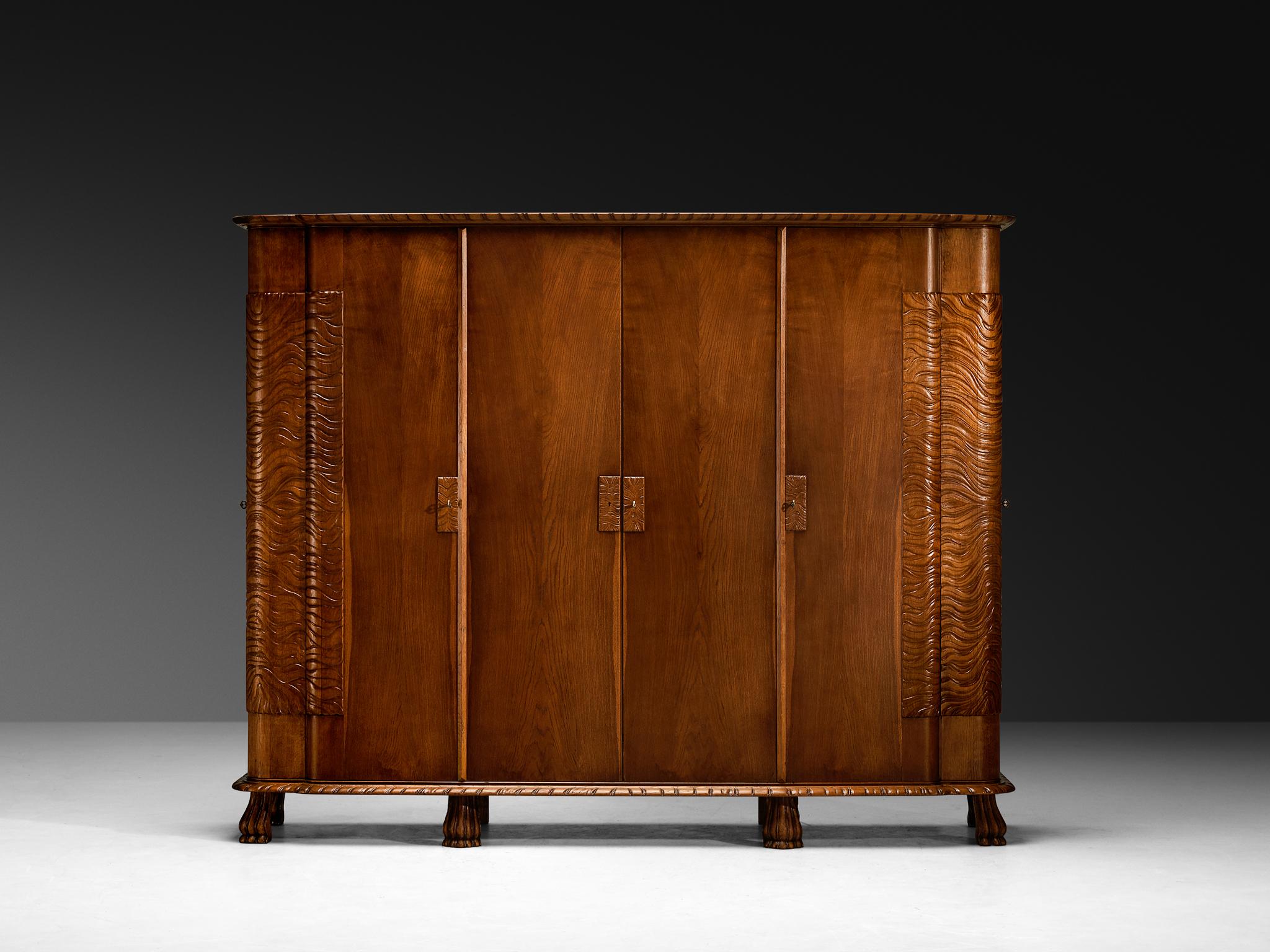 Ernesto Valabrega  para Armario Vittorio Valabrega de Roble en Bueno estado para la venta en Waalwijk, NL