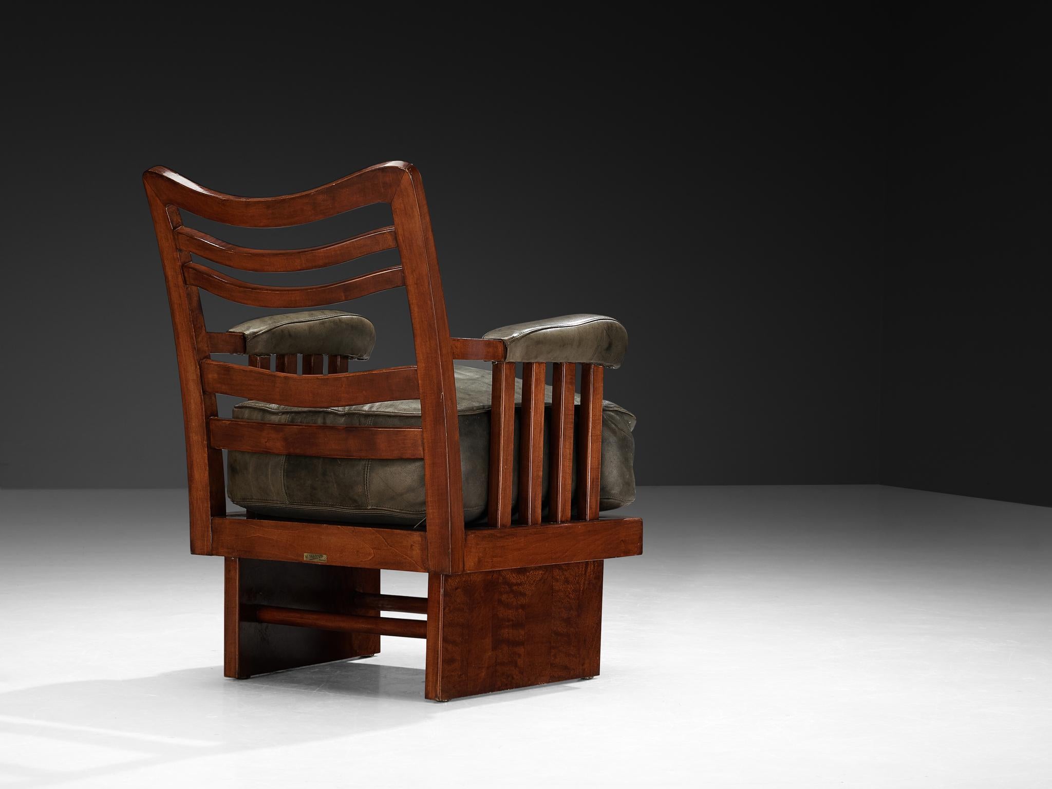 Ernesto Valabrega Lounge Chair in Olive Green Leather and Mahogany In Good Condition For Sale In Waalwijk, NL