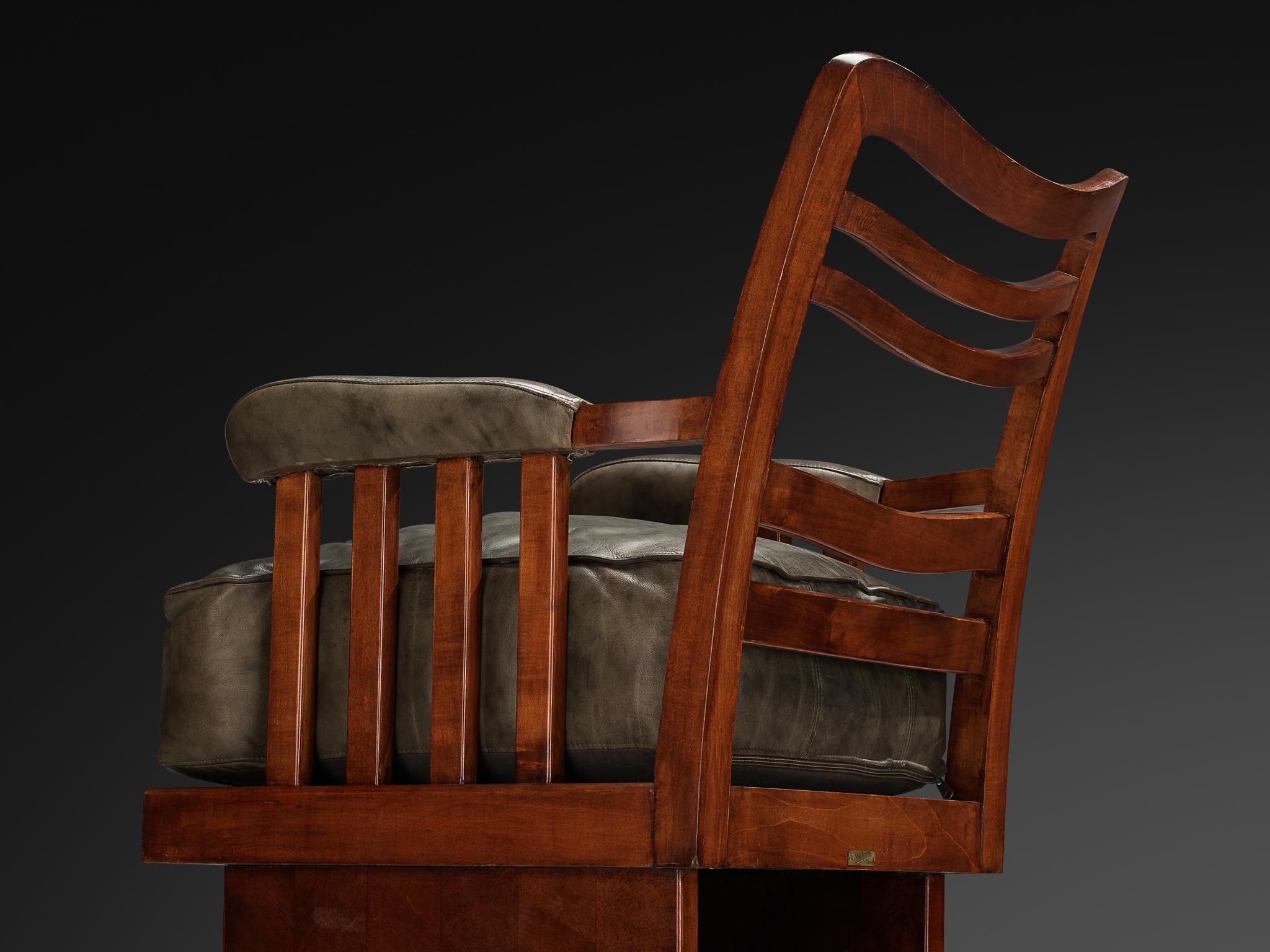 Ernesto Valabrega Lounge Chair in Olive Green Leather and Mahogany For Sale 1