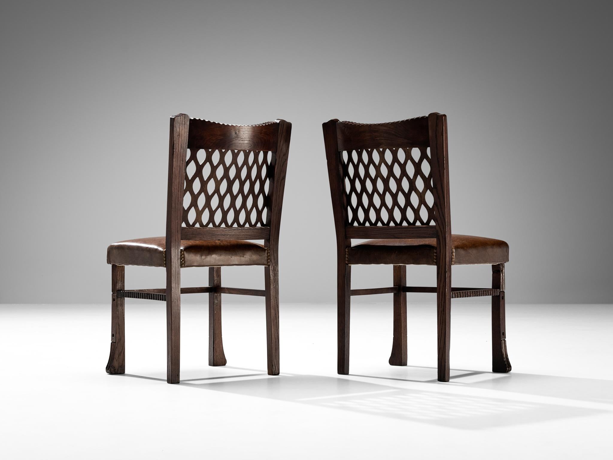 Metal Ernesto Valabrega Set of Eight Dining Chairs in Oak and Leather