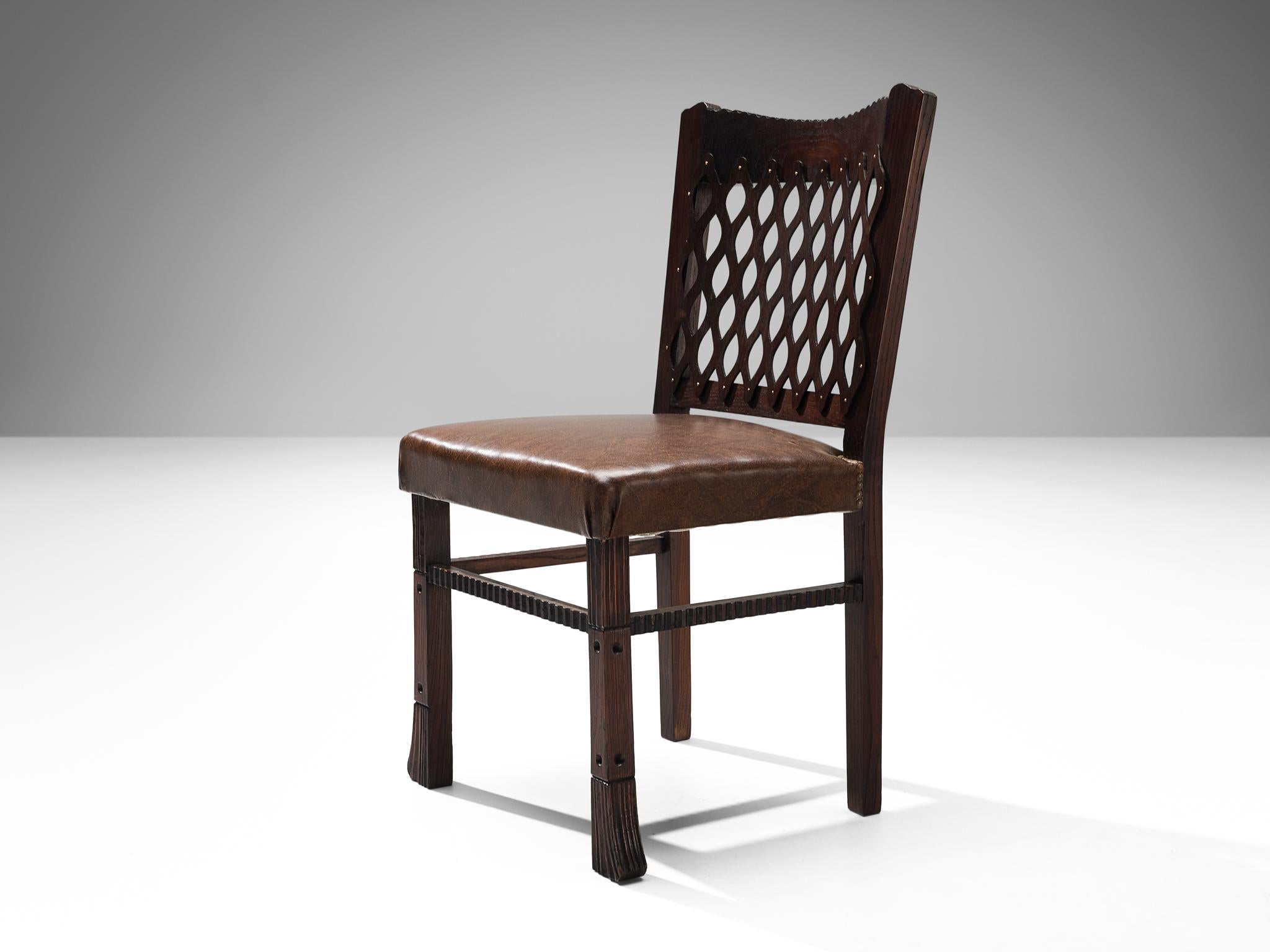 Ernesto Valabrega Set of Eight Dining Chairs in Oak and Leather 1