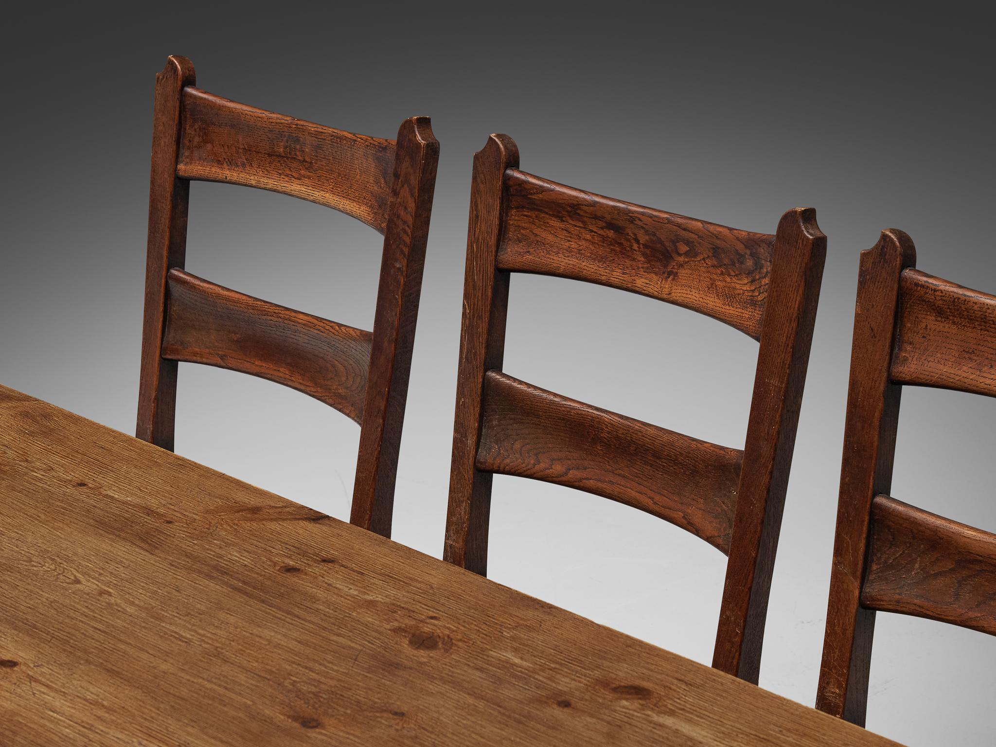 20th Century Ernesto Valabrega Set of Six Dining Chairs with Biosca Dining Table For Sale