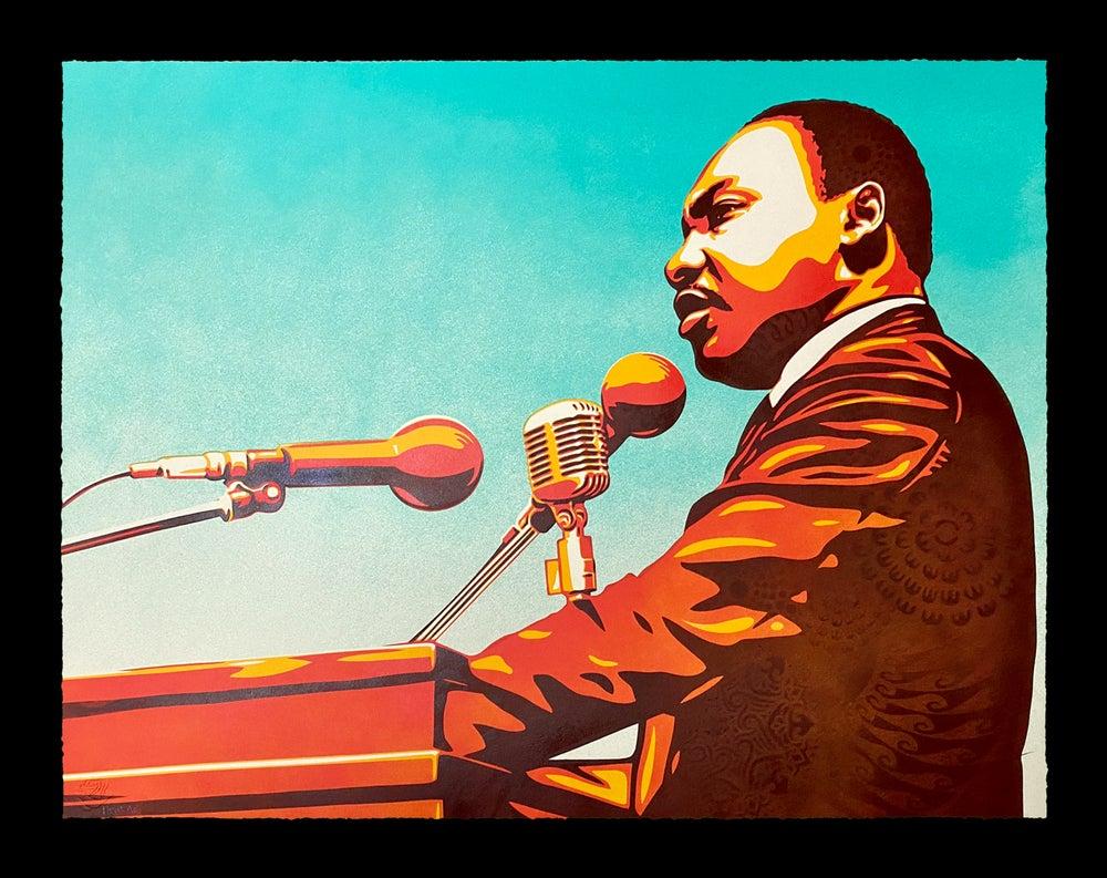 Martin Luther King

Artistas:  Yerena, Ernesto 
Año:  2021
Clase:  Impresión artística
Publicado:  01/16/21
Técnica:  Técnica mixta original
Papel:  Trapo 100% algodón
Tamaño:  26 X 20
Marcas:  Firmado y numerado

Sobre:
Ernesto Yerena Montejano