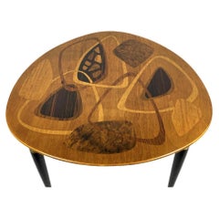 Erno Fabry table d'appoint moderniste en bois exotique incrusté abstrait