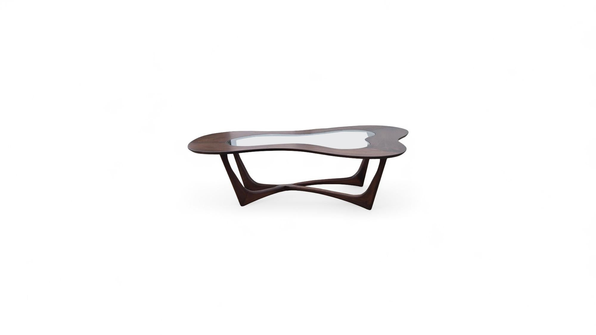 Mesa baja biomórfica de nogal y cristal Erno Fabry en venta 9