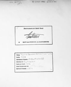 Times Square, New York City, fotografia notturna astratta in bianco e nero anni '50