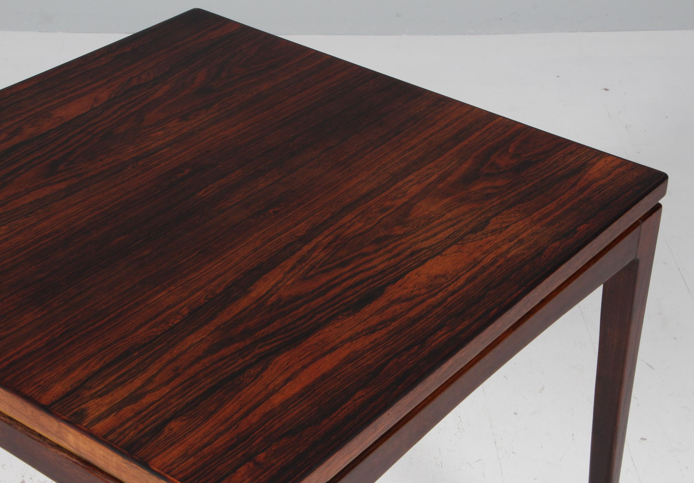Milieu du XXe siècle Ernst Kühn, table d'appoint en bois de rose, années 1940 en vente