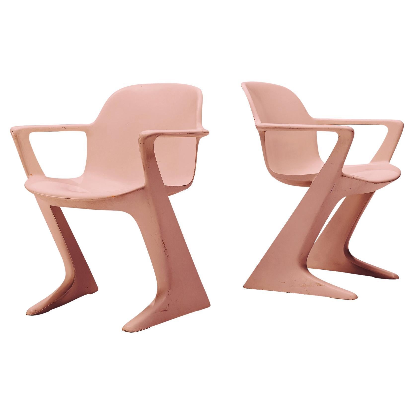 Ernst Moeckl chaises de salle à manger Kangaroo en rose doux